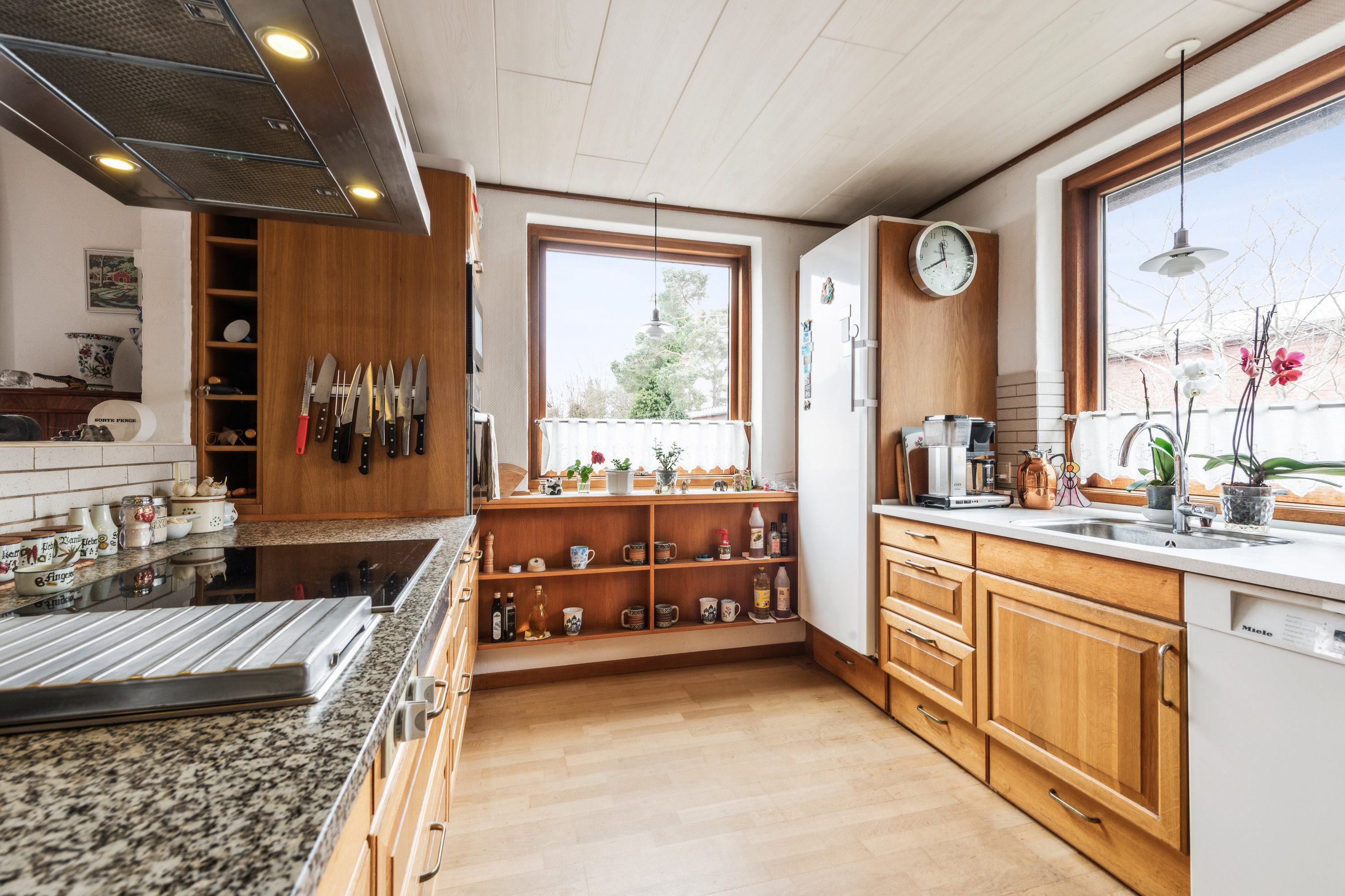 Fremhævet køkken billede i fuldskærmstilstand. Billede af Olsbæk Strandvej 56A, 2670 Greve