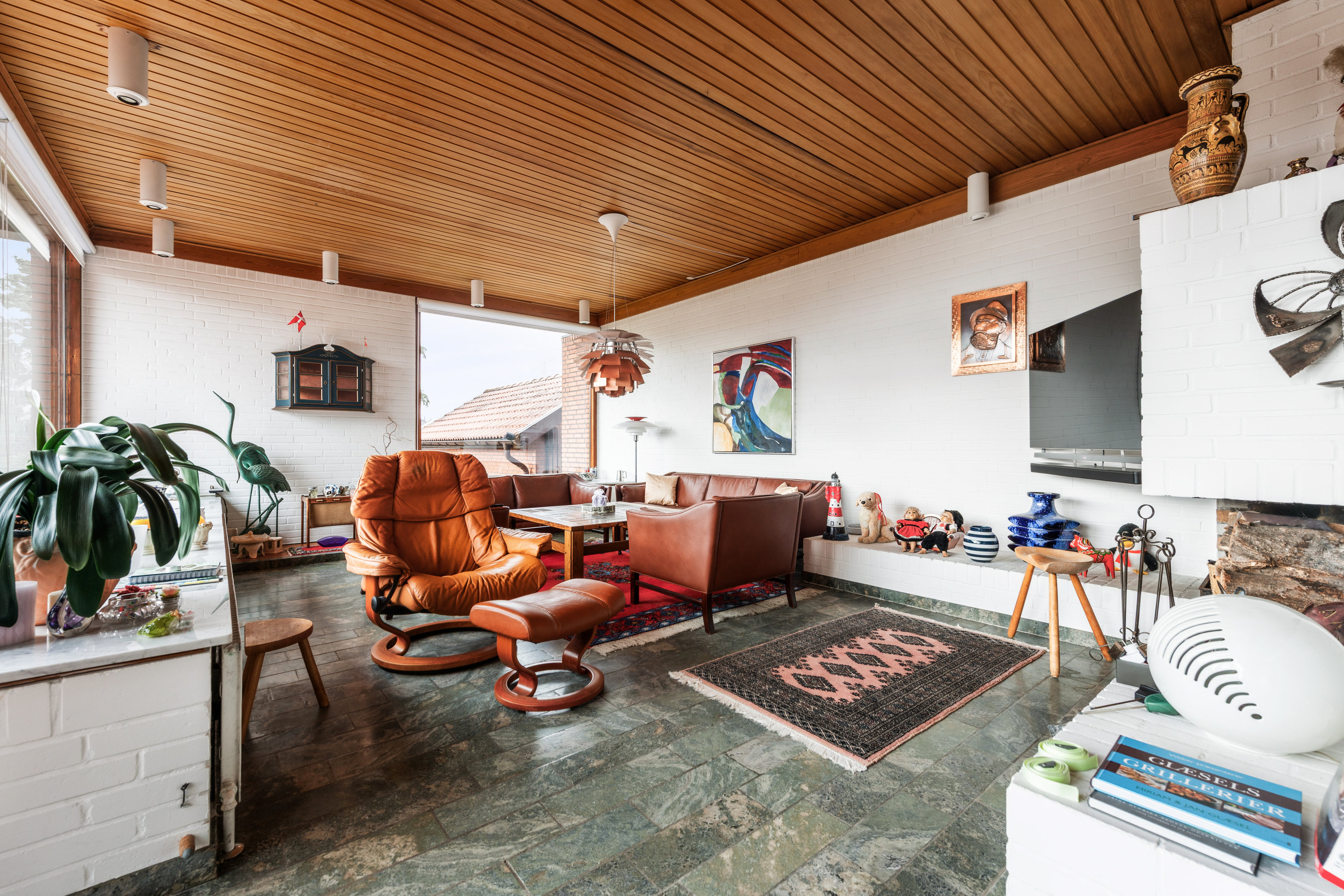 Fremhævet stue billede i fuldskærmstilstand. Billede af Olsbæk Strandvej 56A, 2670 Greve