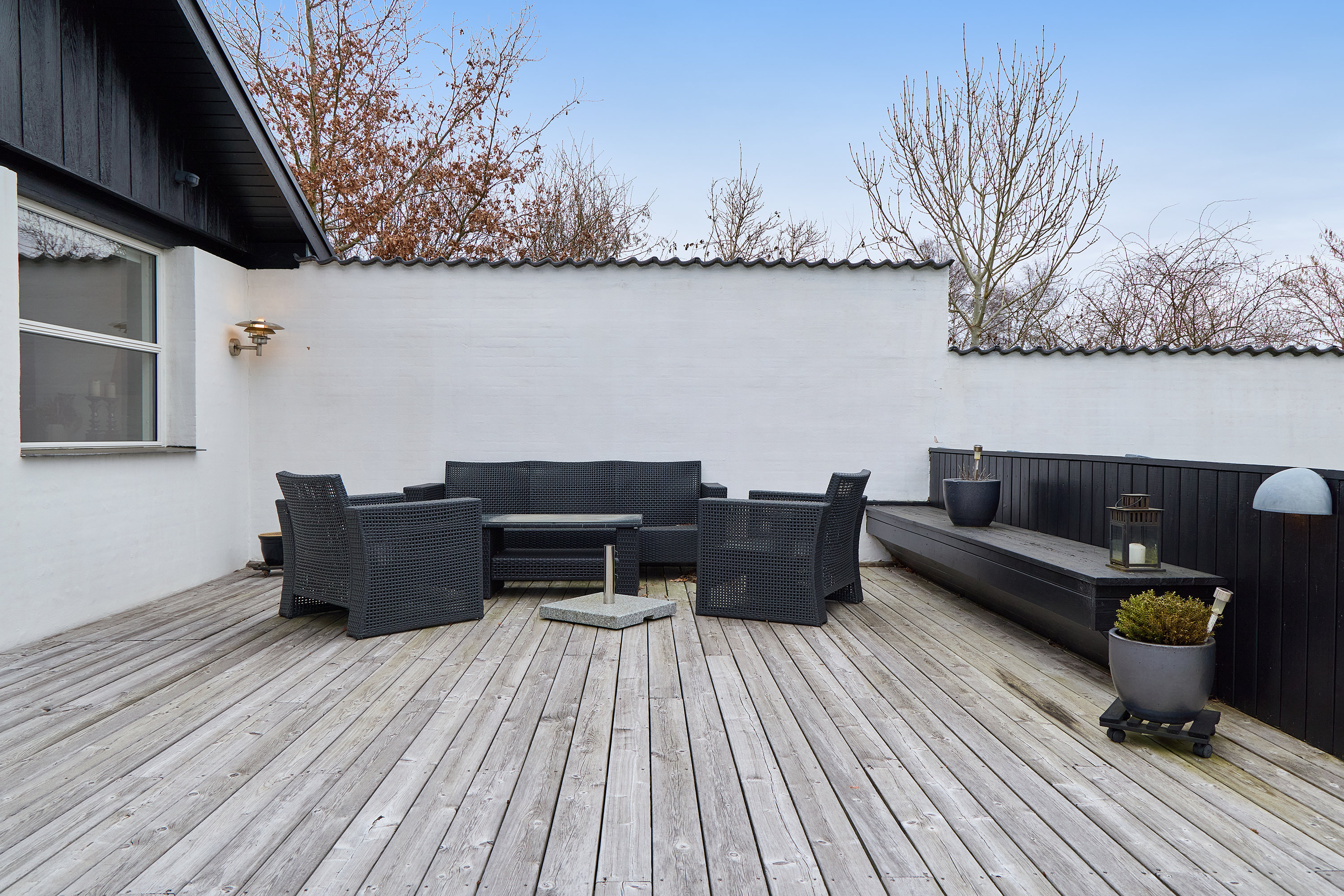 Fremhævet terrasse billede i fuldskærmstilstand. Billede af Dyrholmen 6, Strand Esbønderup, 3250 Gilleleje