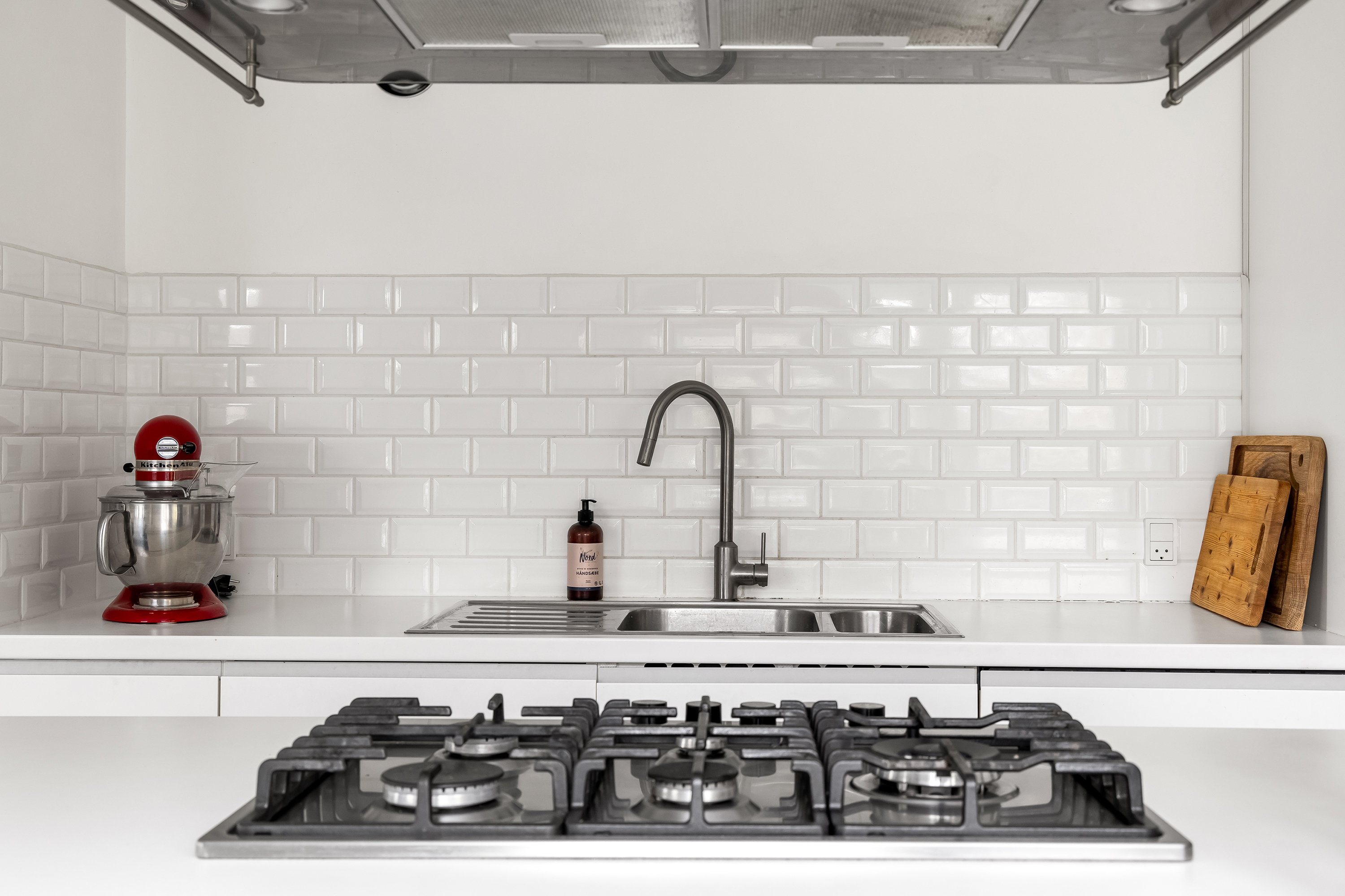 Fremhævet køkken billede i fuldskærmstilstand. Billede af Dyrholmen 6, Strand Esbønderup, 3250 Gilleleje