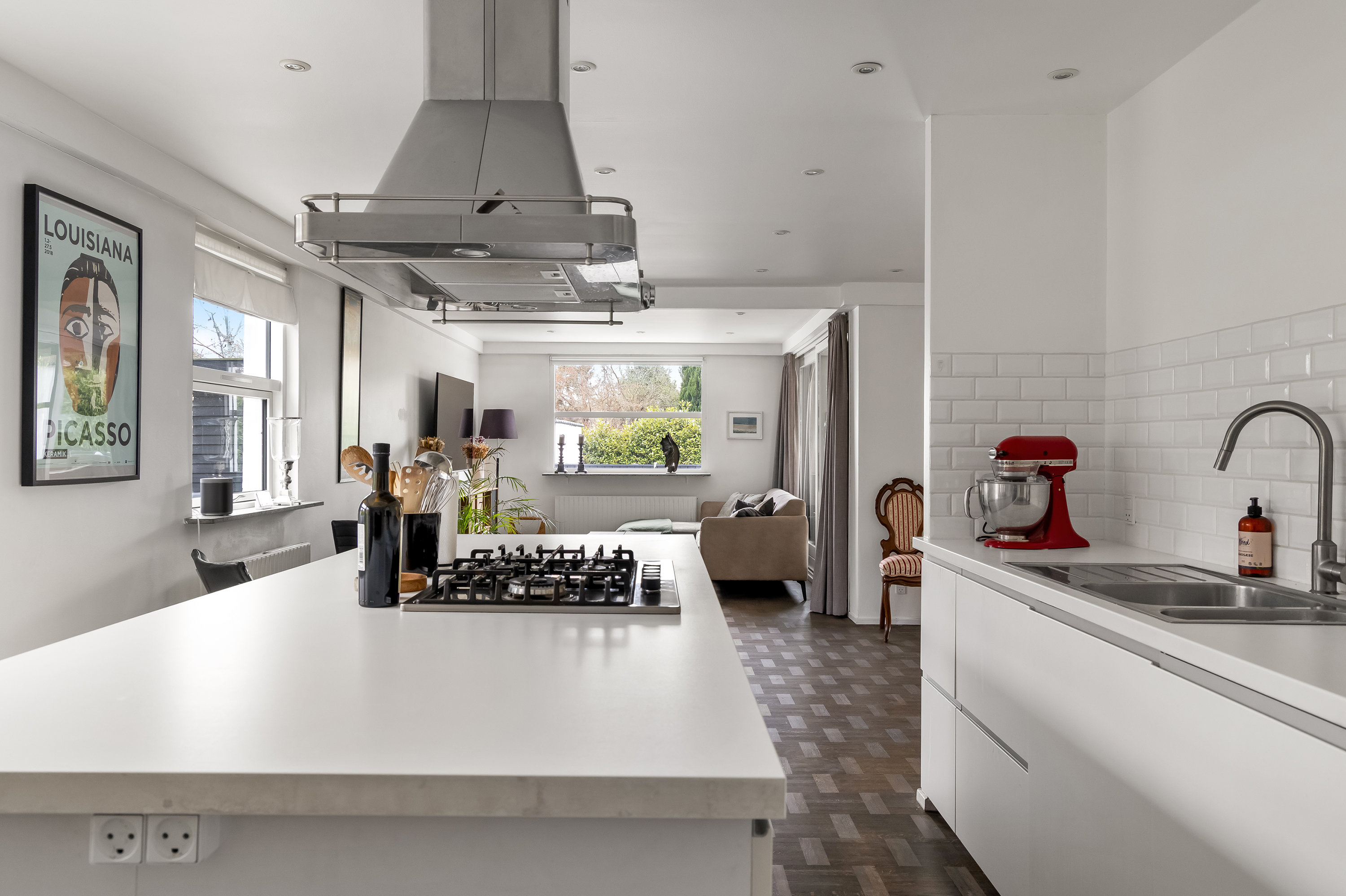 Fremhævet køkken billede i fuldskærmstilstand. Billede af Dyrholmen 6, Strand Esbønderup, 3250 Gilleleje