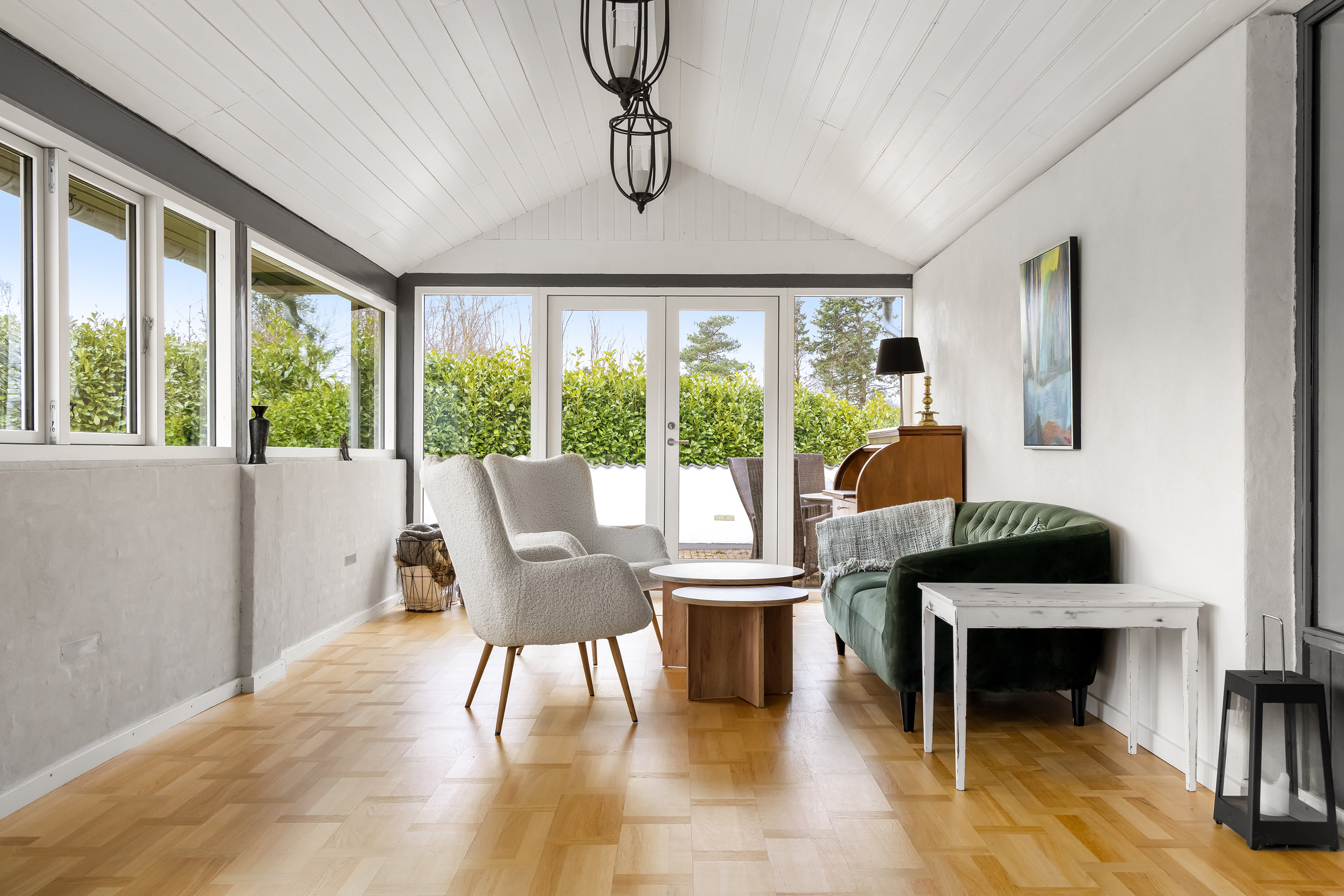 Fremhævet udestue billede i fuldskærmstilstand. Billede af Dyrholmen 6, Strand Esbønderup, 3250 Gilleleje