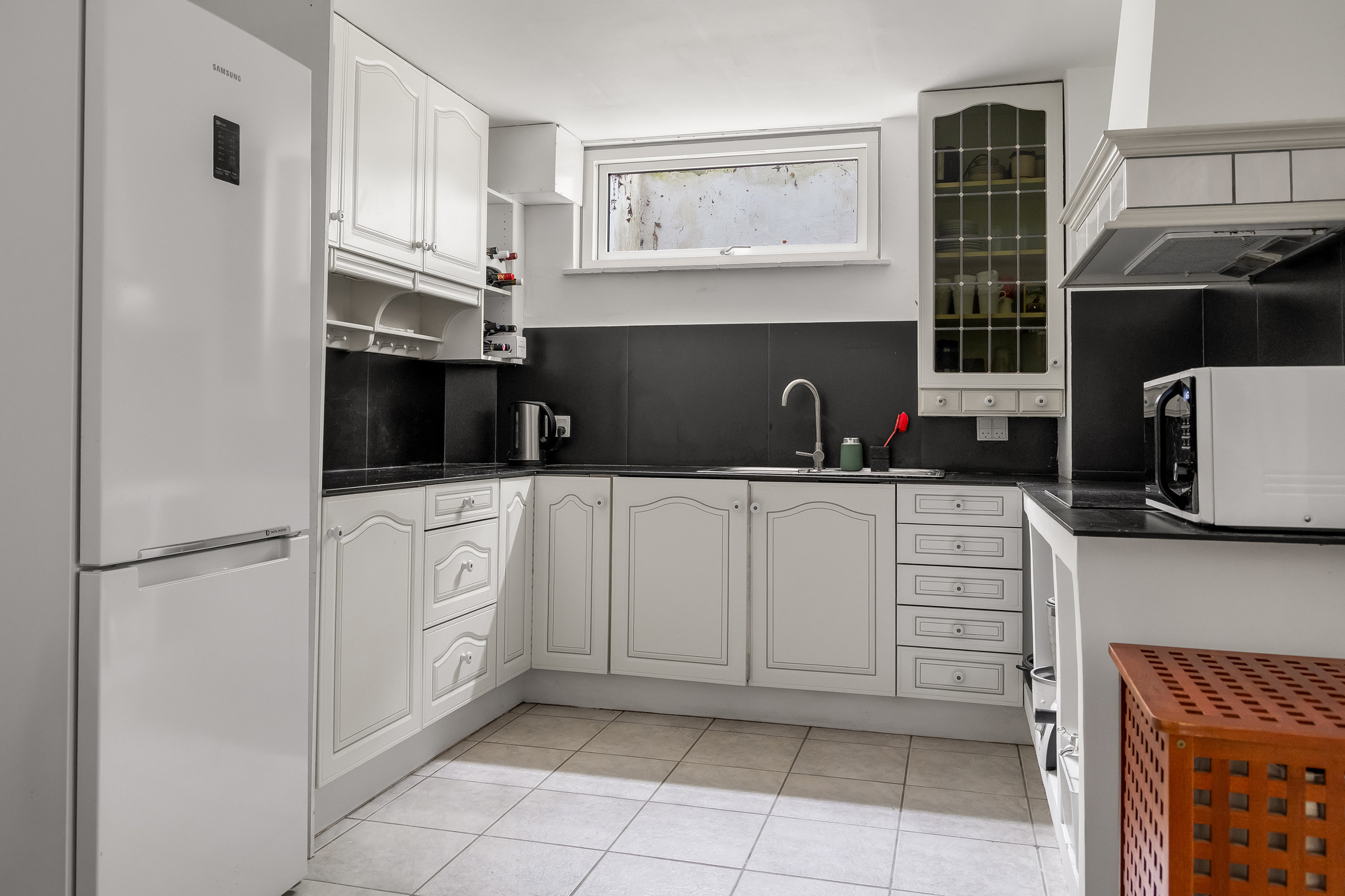 Fremhævet køkken billede i fuldskærmstilstand. Billede af Dyrholmen 6, Strand Esbønderup, 3250 Gilleleje