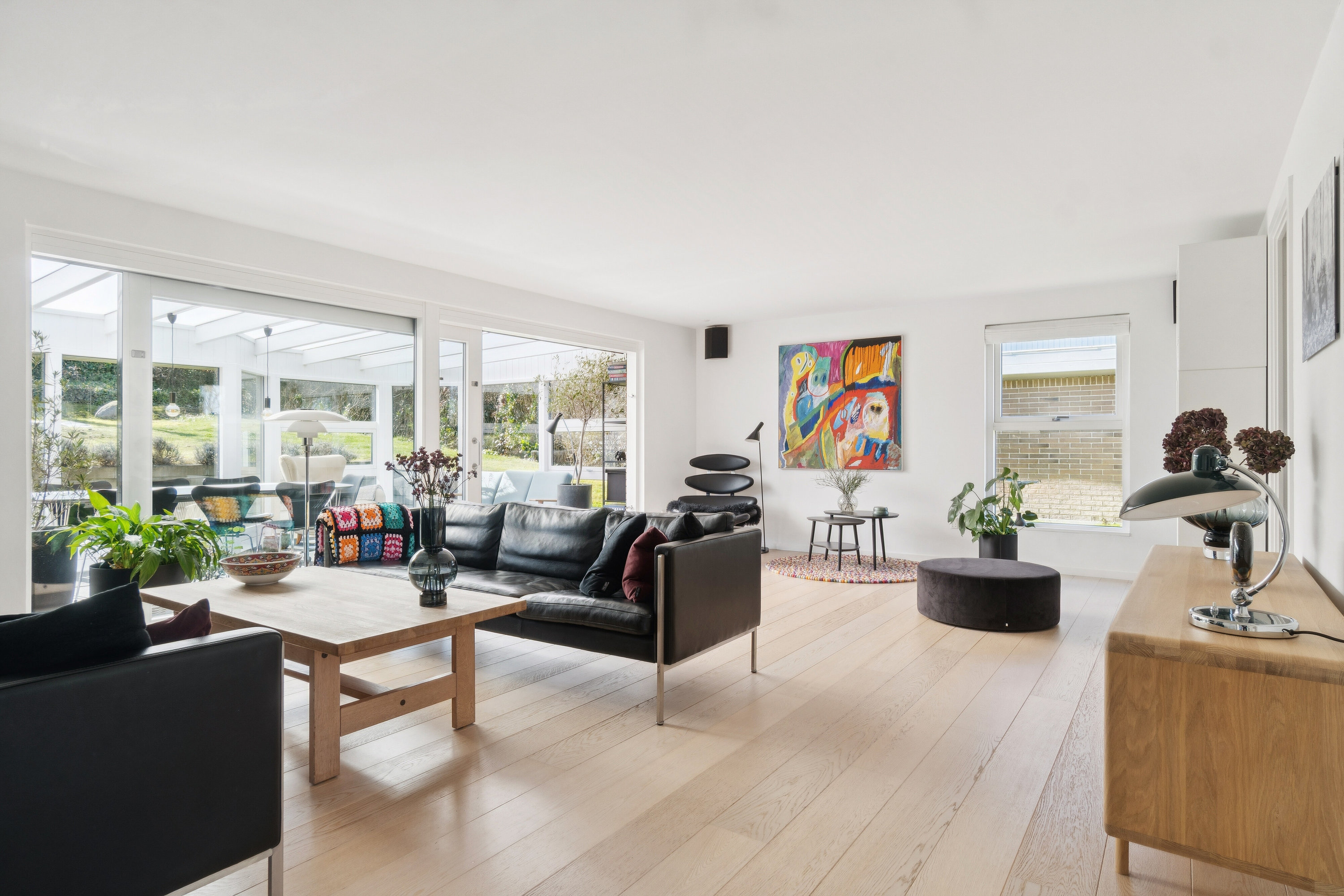 Fremhævet stue billede i fuldskærmstilstand. Billede af Holmetoften 67, 8270 Højbjerg