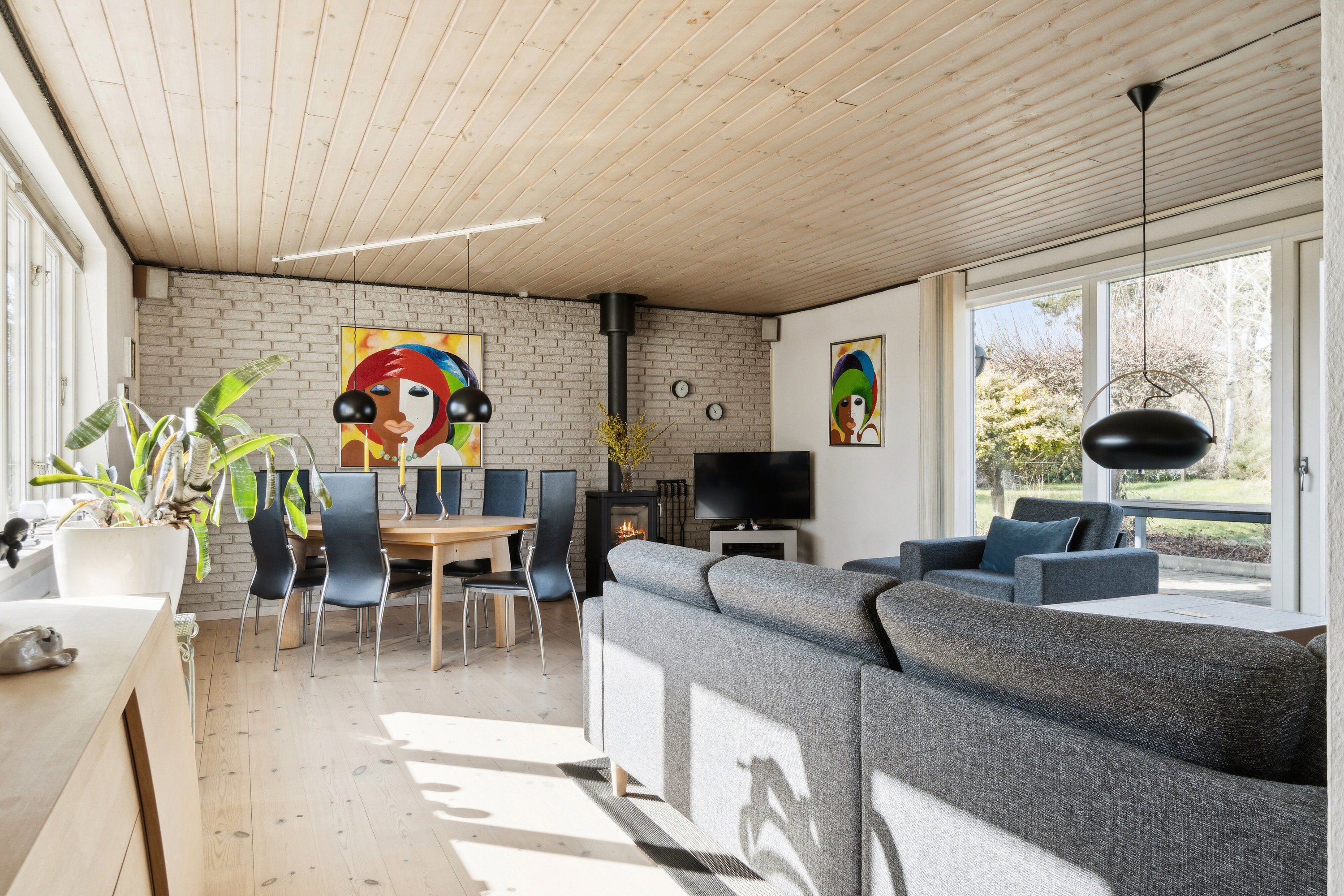 Fremhævet stue billede i fuldskærmstilstand. Billede af Sløruglevej 16, Ll Kongsmark, 4200 Slagelse