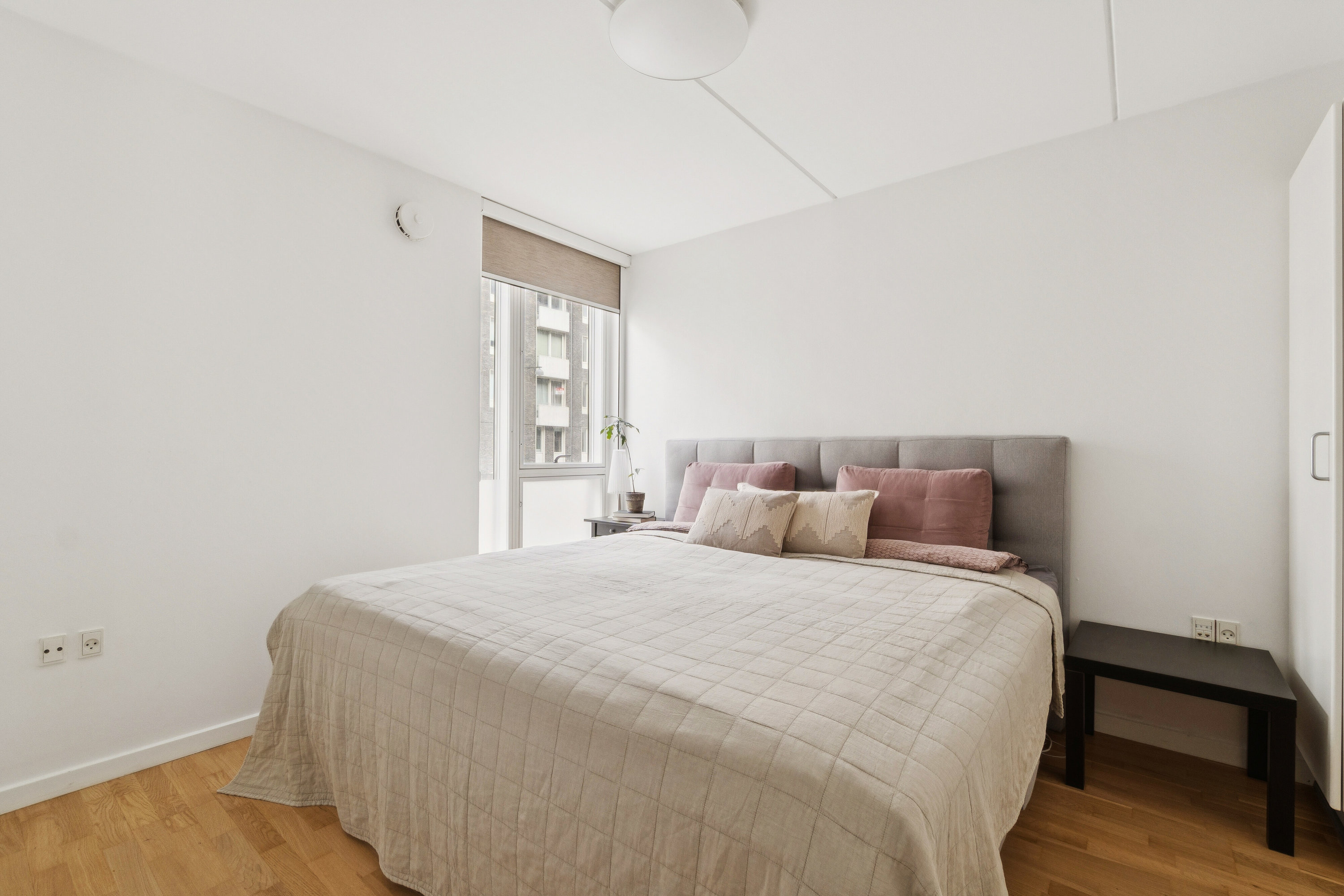 Fremhævet soveværelse billede i fuldskærmstilstand. Billede af Klaksvigsgade 5, st.. th., 2300 København S