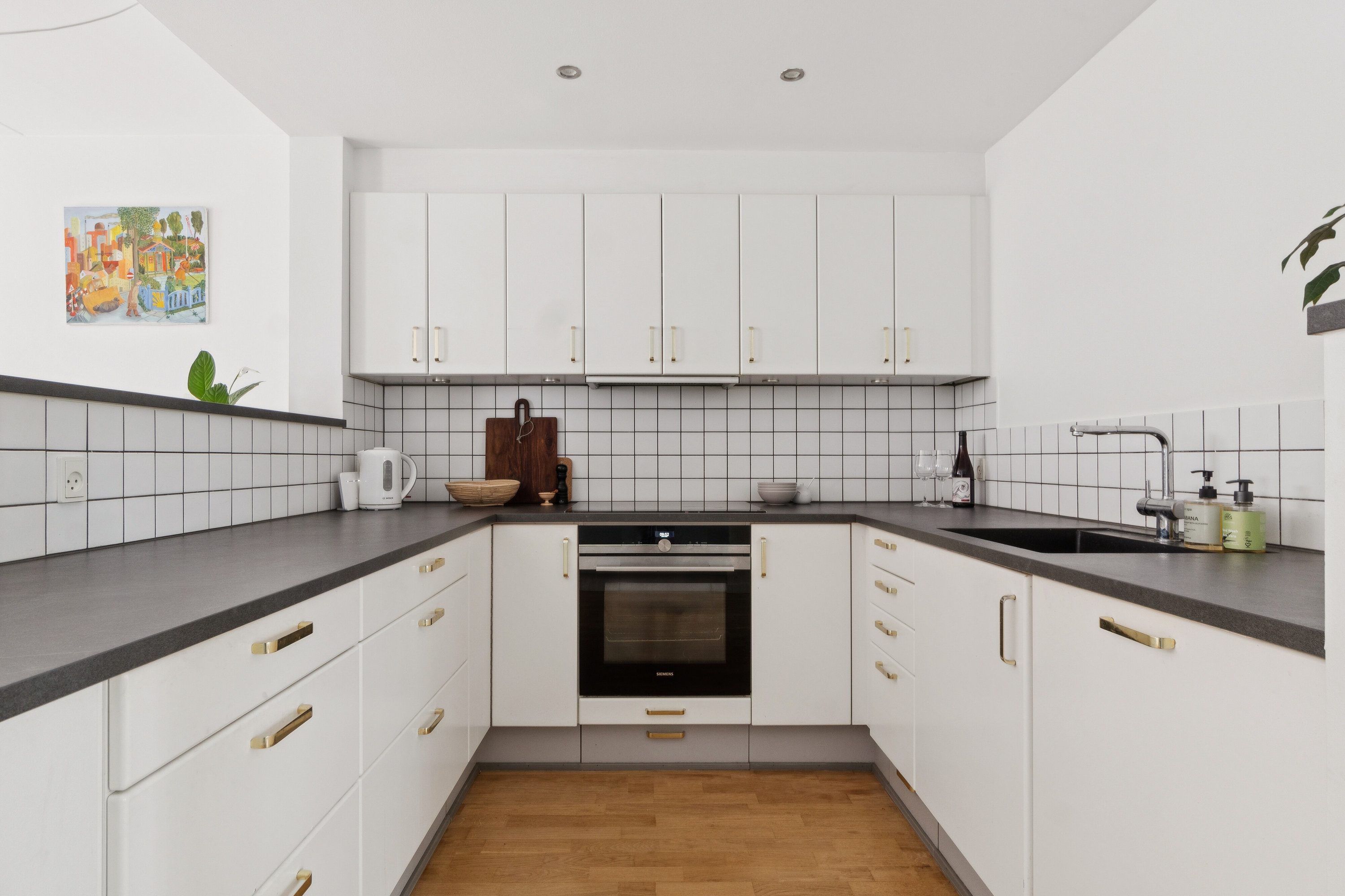 Fremhævet køkken billede i fuldskærmstilstand. Billede af Klaksvigsgade 5, st.. th., 2300 København S