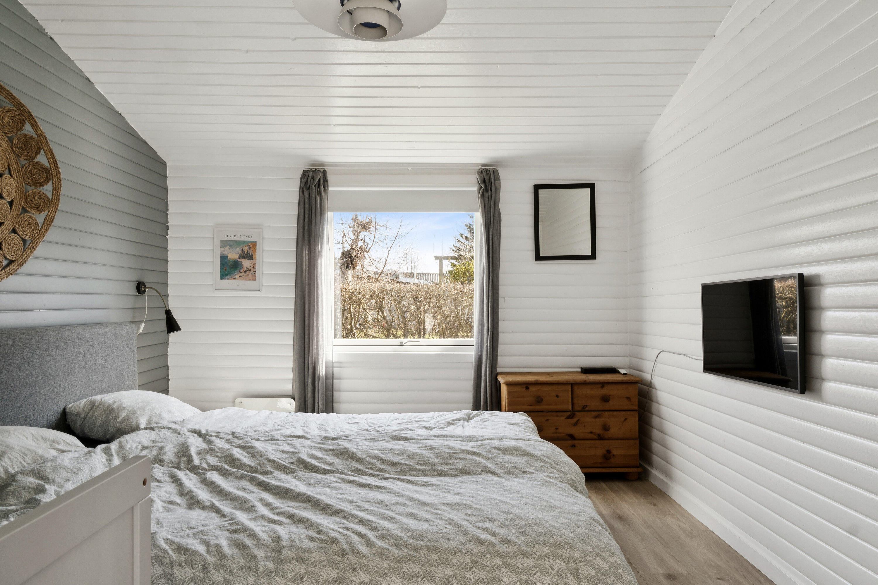 Fremhævet soveværelse billede i fuldskærmstilstand. Billede af Løvsangervej 3, Ll Kongsmark, 4200 Slagelse