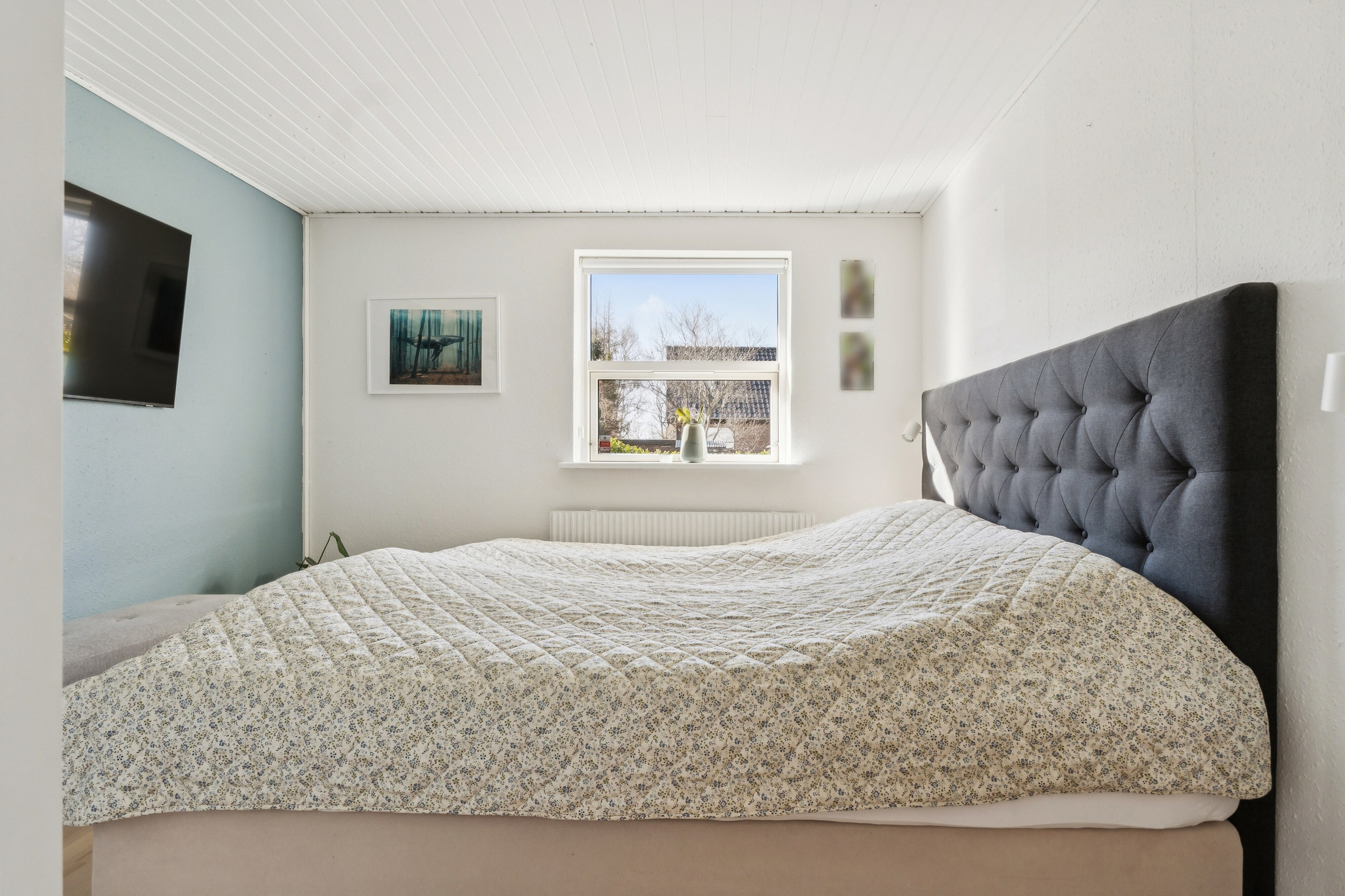 Fremhævet soveværelse billede i fuldskærmstilstand. Billede af Solbakkevej 27, 8600 Silkeborg