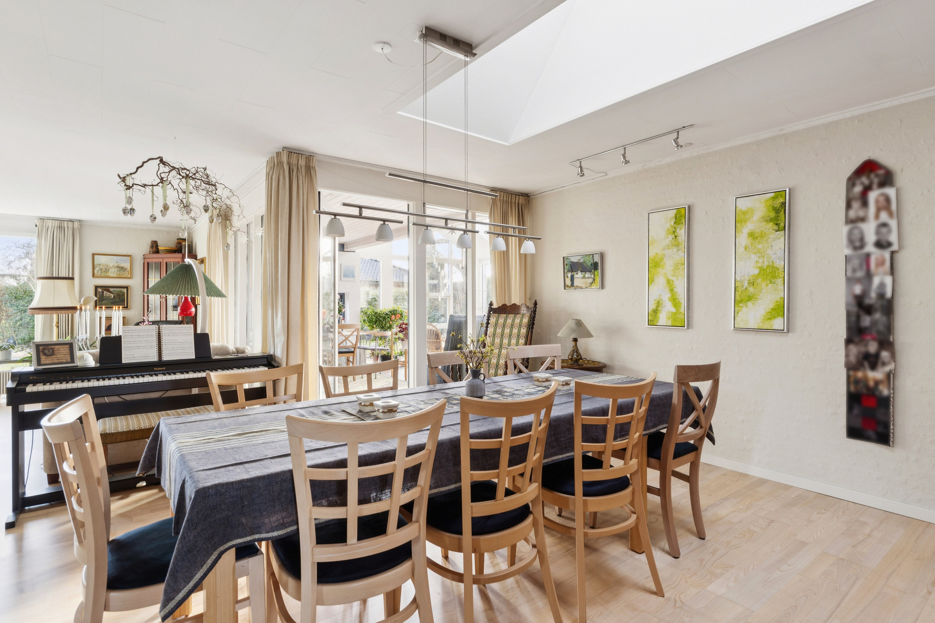 Fremhævet spisestue billede i fuldskærmstilstand. Billede af Poul Gerness Vej 22, 7430 Ikast