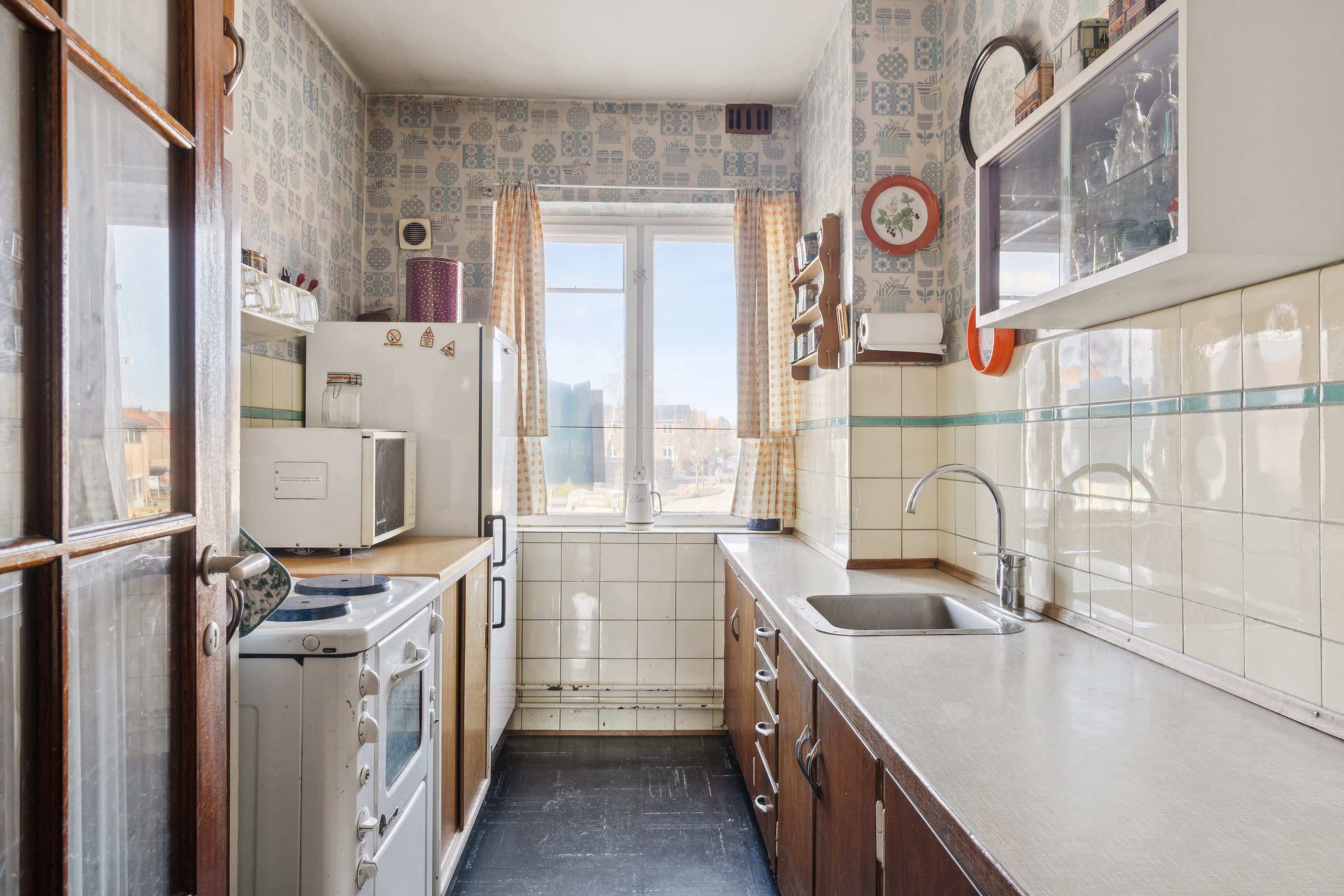 Fremhævet køkken billede i fuldskærmstilstand. Billede af Roskildevej 327, 1. tv., 2610 Rødovre