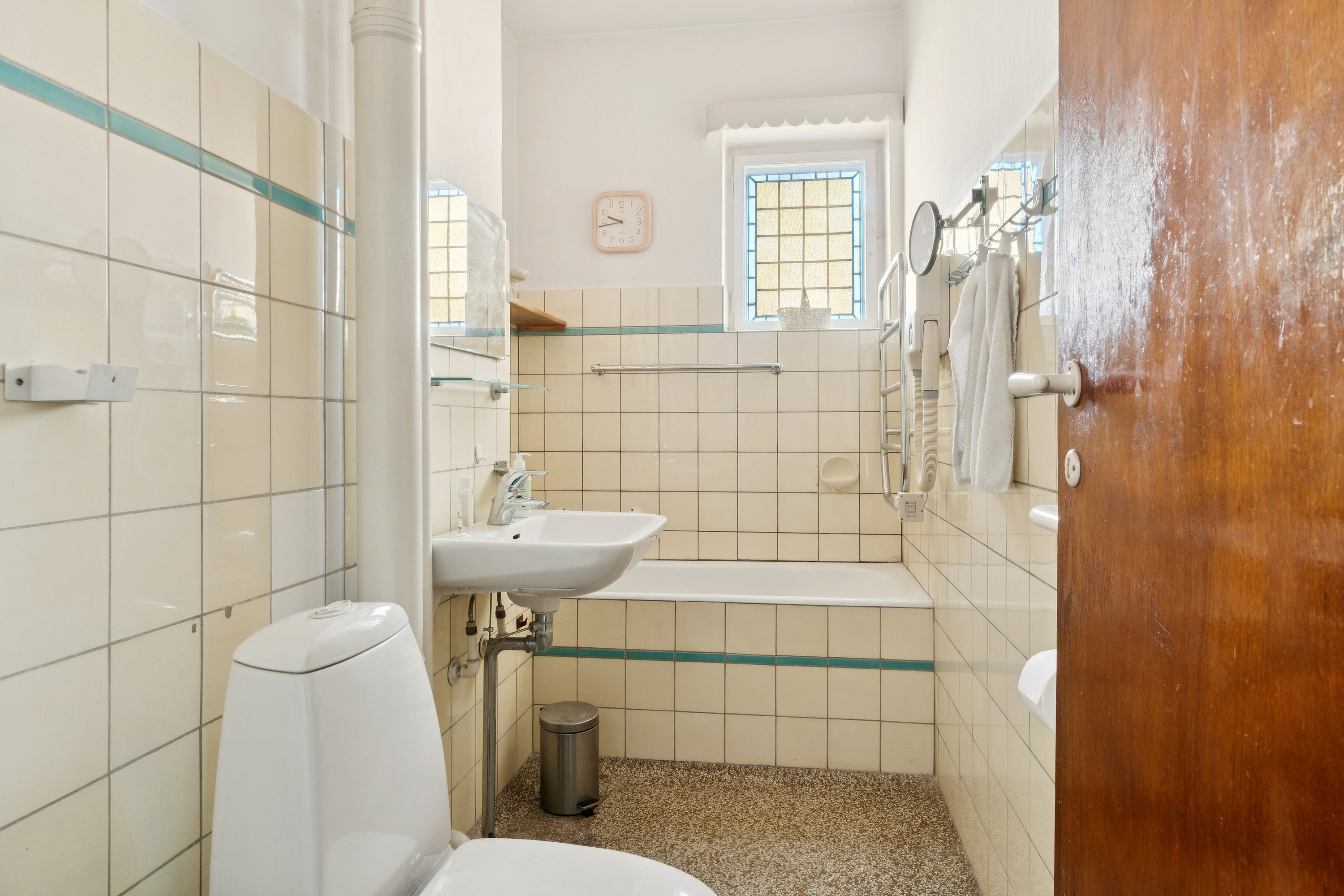 Fremhævet badeværelse billede i fuldskærmstilstand. Billede af Roskildevej 327, 1. tv., 2610 Rødovre