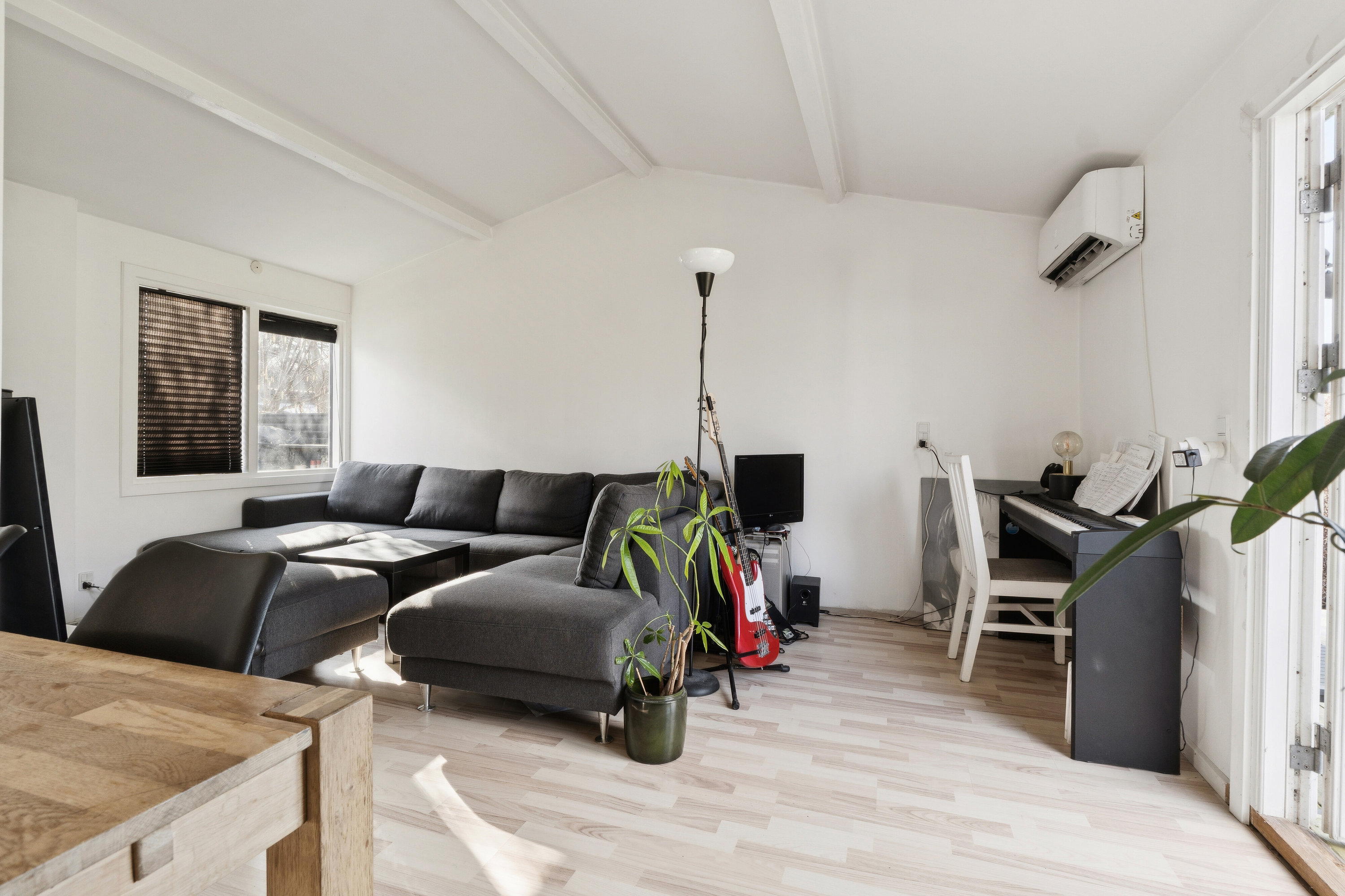 Fremhævet stue billede i fuldskærmstilstand. Billede af Mellemvang 6, Ejby, 4070 Kirke Hyllinge