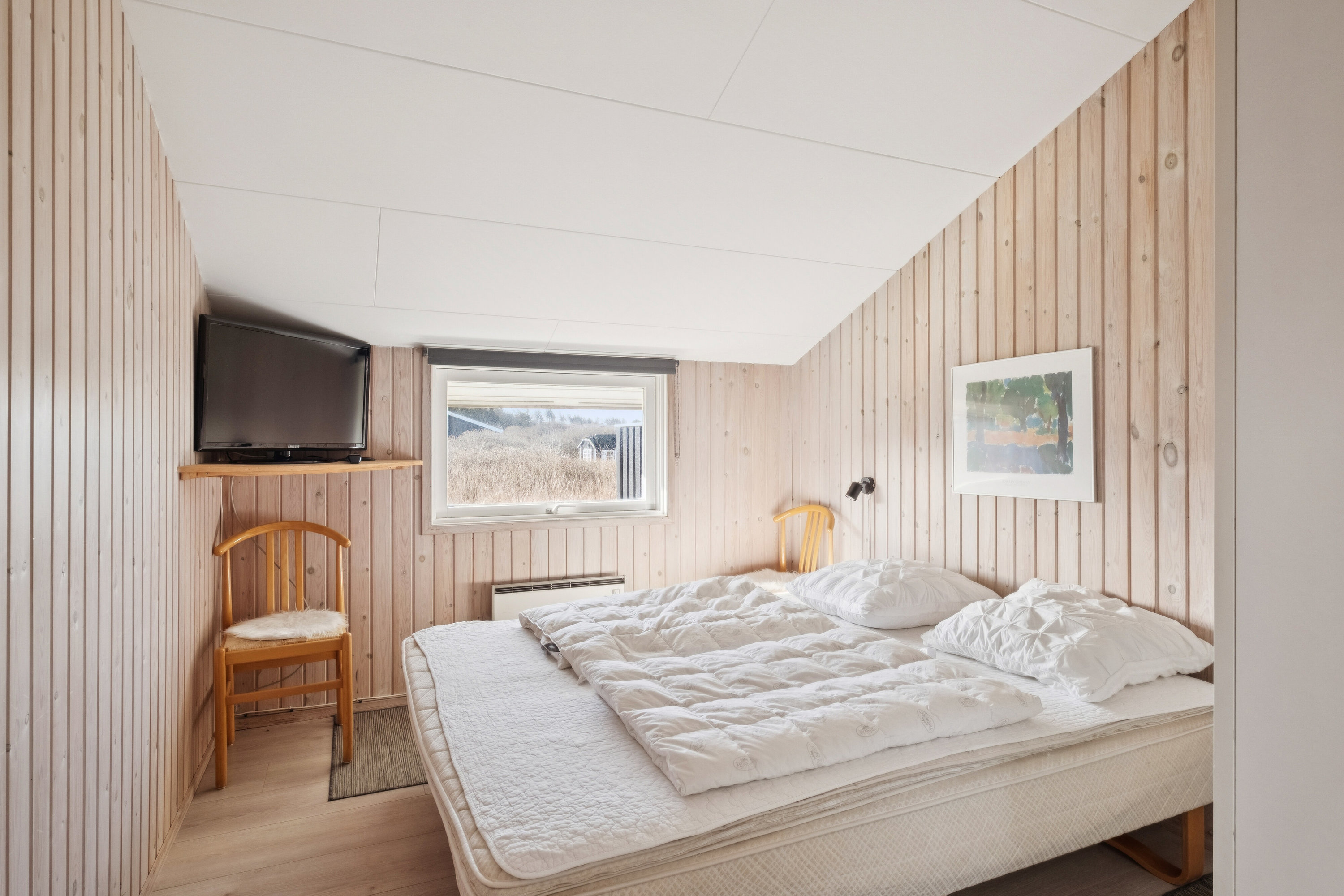 Fremhævet soveværelse billede i fuldskærmstilstand. Billede af Midnatsvej 4, Skal Klit, 9800 Hjørring