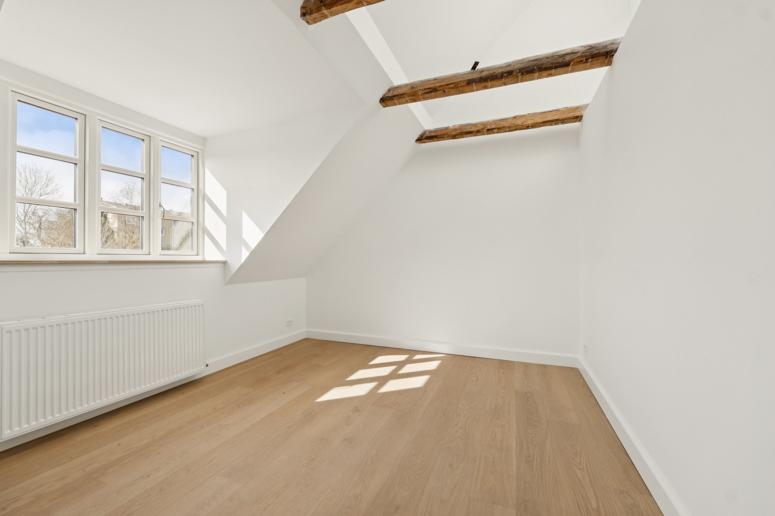 Fremhævet soveværelse billede i fuldskærmstilstand. Billede af Padborgvej 45, 2610 Rødovre