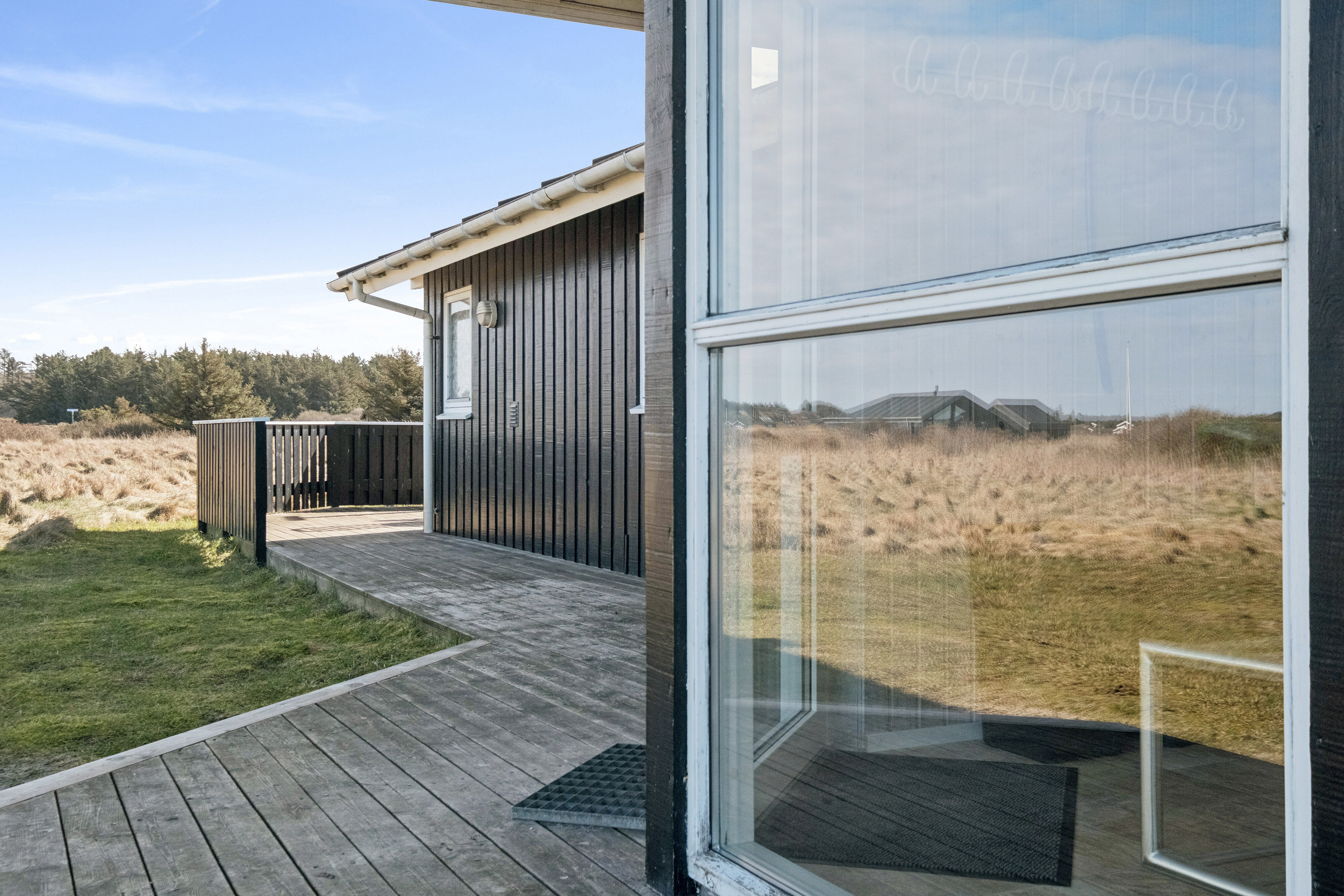 Fremhævet udsigt billede i fuldskærmstilstand. Billede af Midnatsvej 4, Skal Klit, 9800 Hjørring