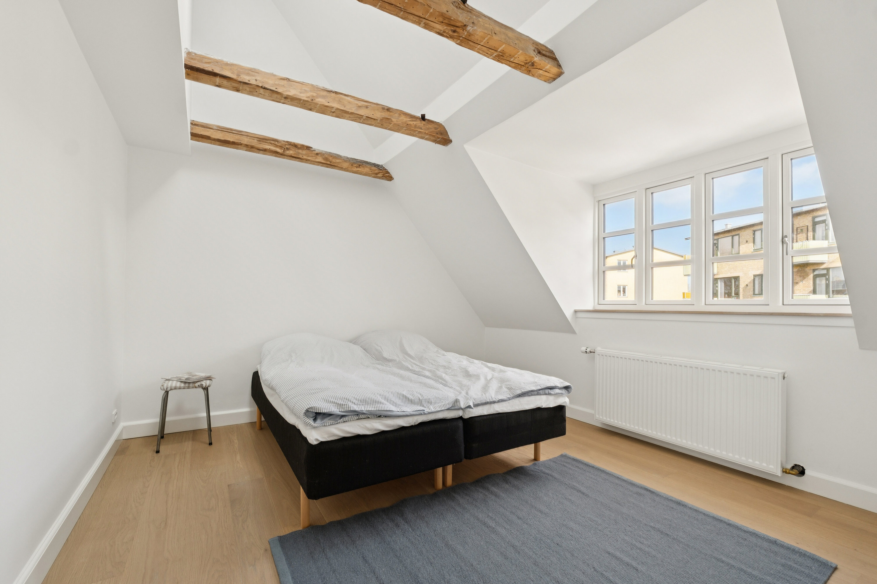 Fremhævet soveværelse billede i fuldskærmstilstand. Billede af Padborgvej 45, 2610 Rødovre