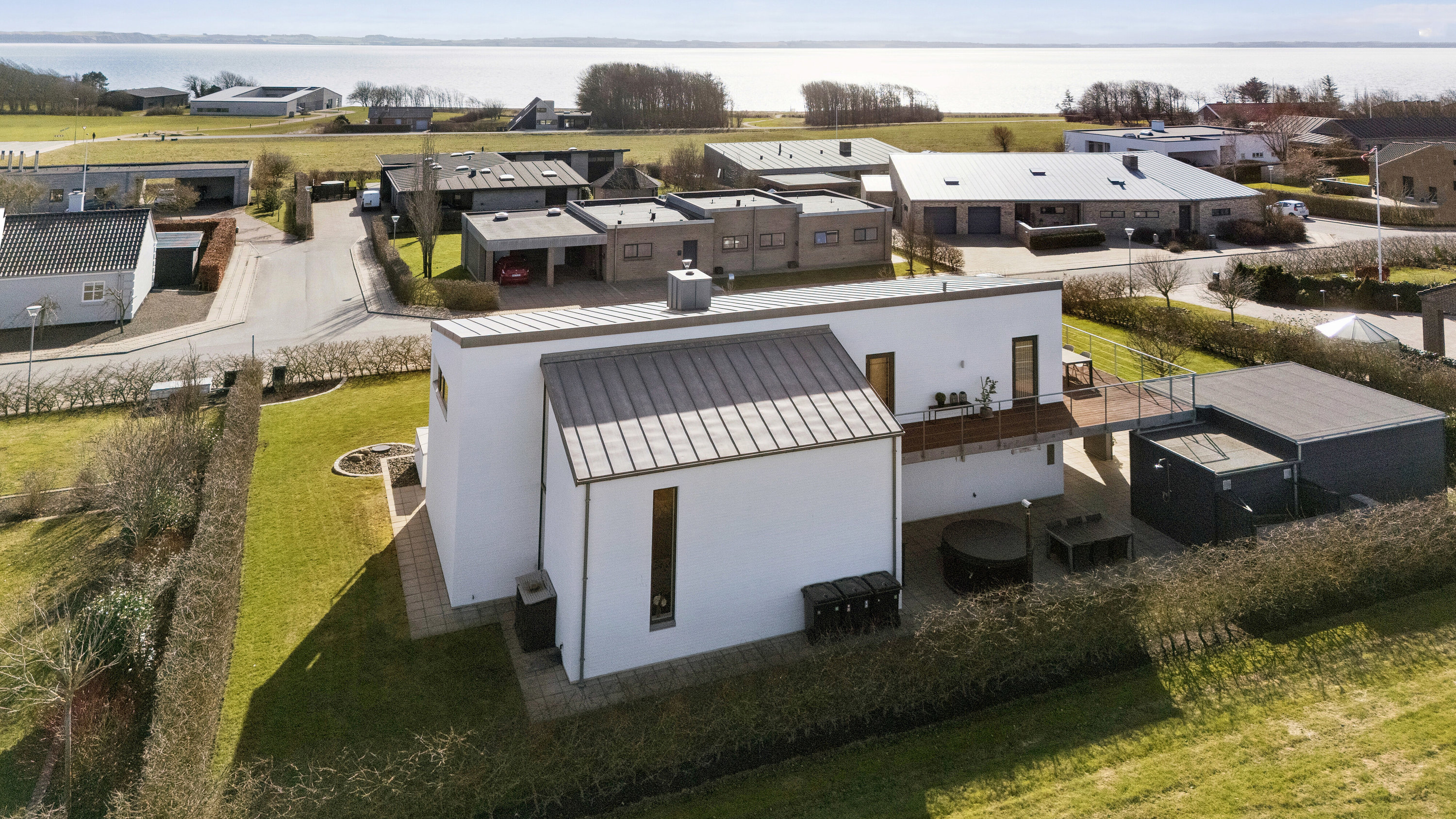 Fremhævet set fra haven billede i fuldskærmstilstand. Billede af Lavendelvej 4, 7700 Thisted