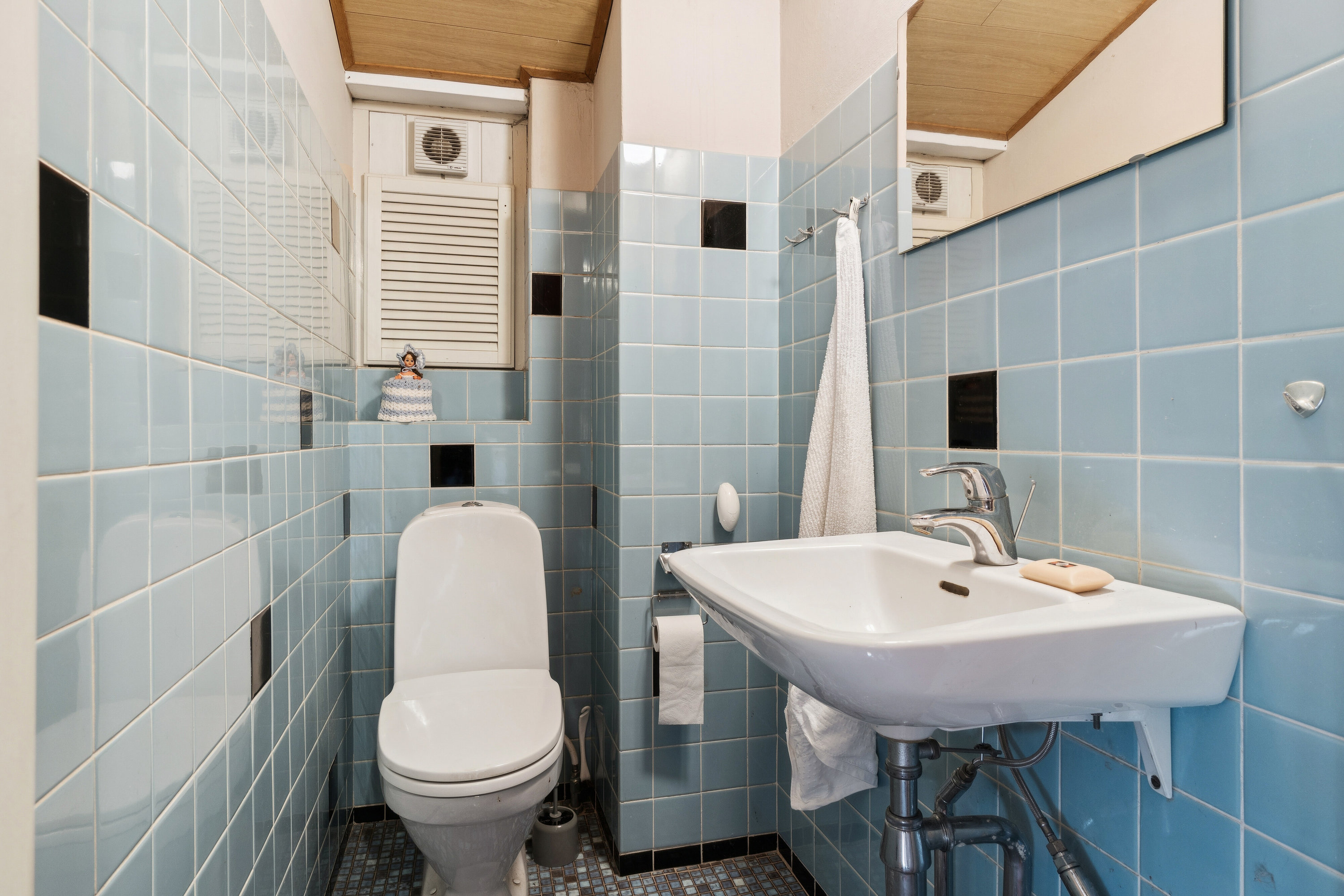 Fremhævet badeværelse billede i fuldskærmstilstand. Billede af Sandflugtsvej 24, 3700 Rønne