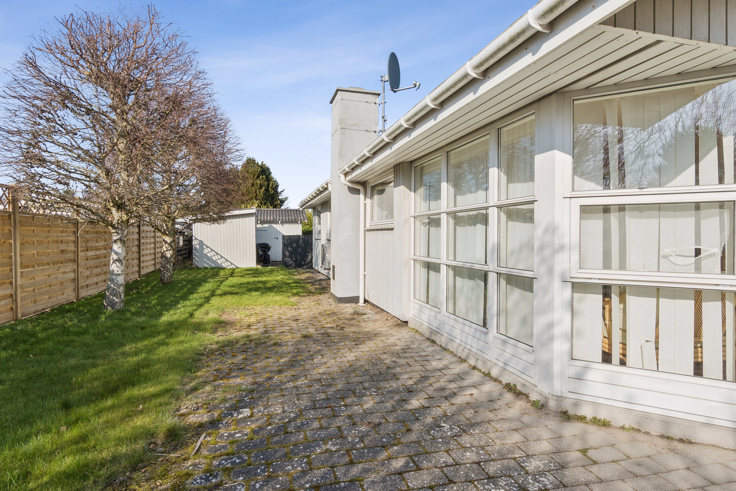 Fremhævet set fra haven billede i fuldskærmstilstand. Billede af Tjørnelunden 13, Bjerge Str, 4480 Store Fuglede