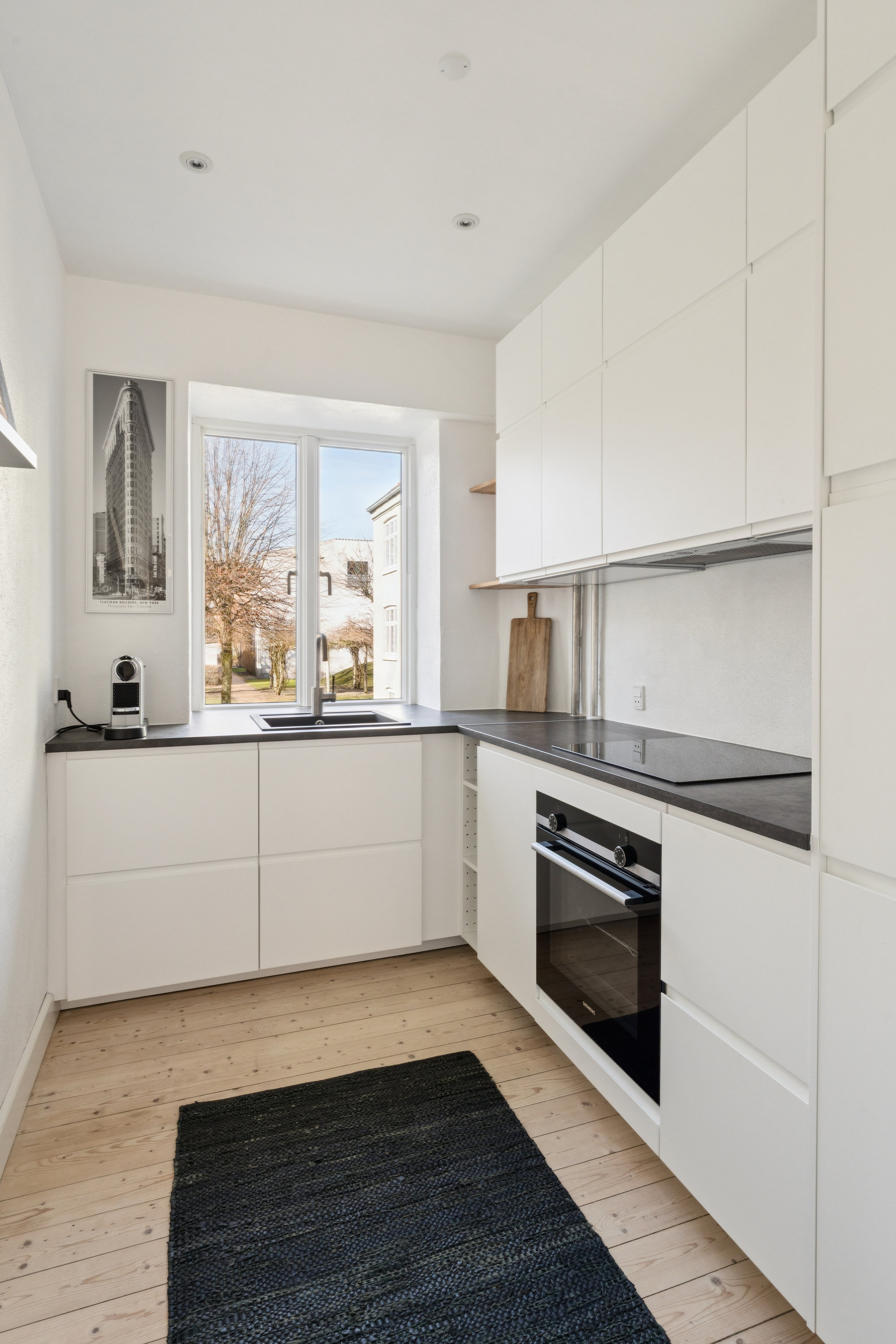 Fremhævet køkken billede i fuldskærmstilstand. Billede af Dybbølgade 5, st.. tv., 9000 Aalborg