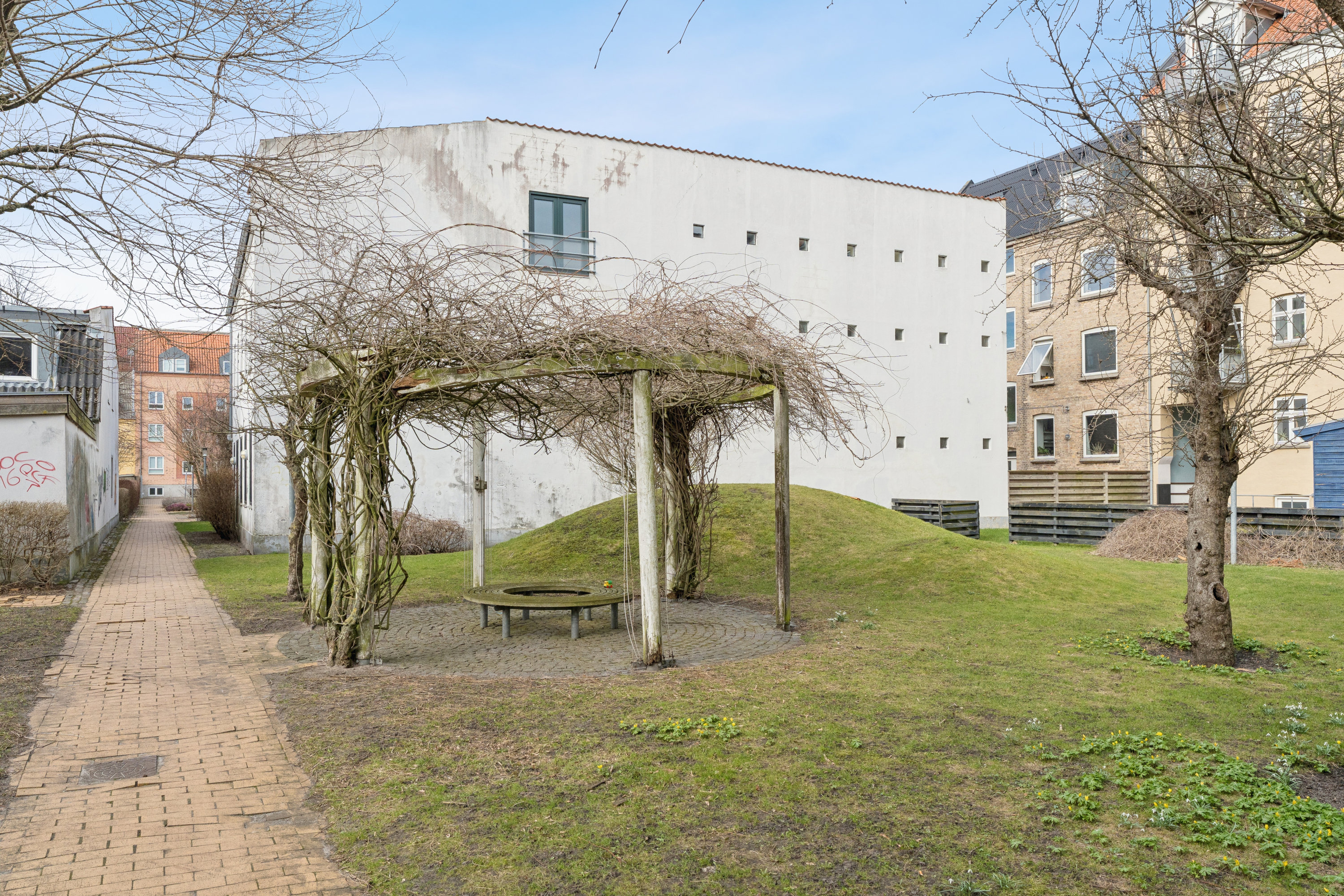 Fremhævet andet billede i fuldskærmstilstand. Billede af Dybbølgade 5, st.. tv., 9000 Aalborg