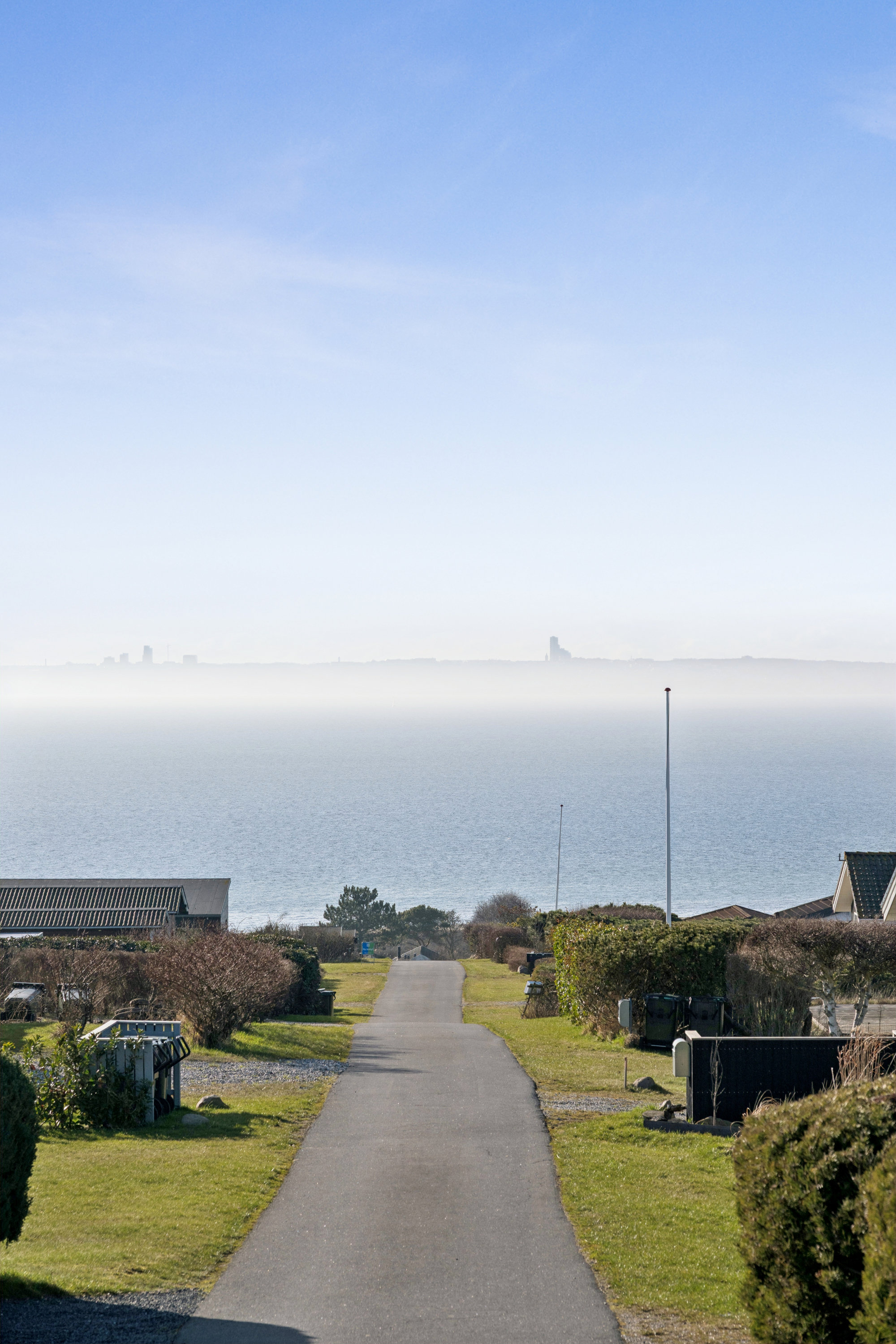 Fremhævet omgivelser billede i fuldskærmstilstand. Billede af Lerbakken 27, Skødshoved Strand, 8420 Knebel