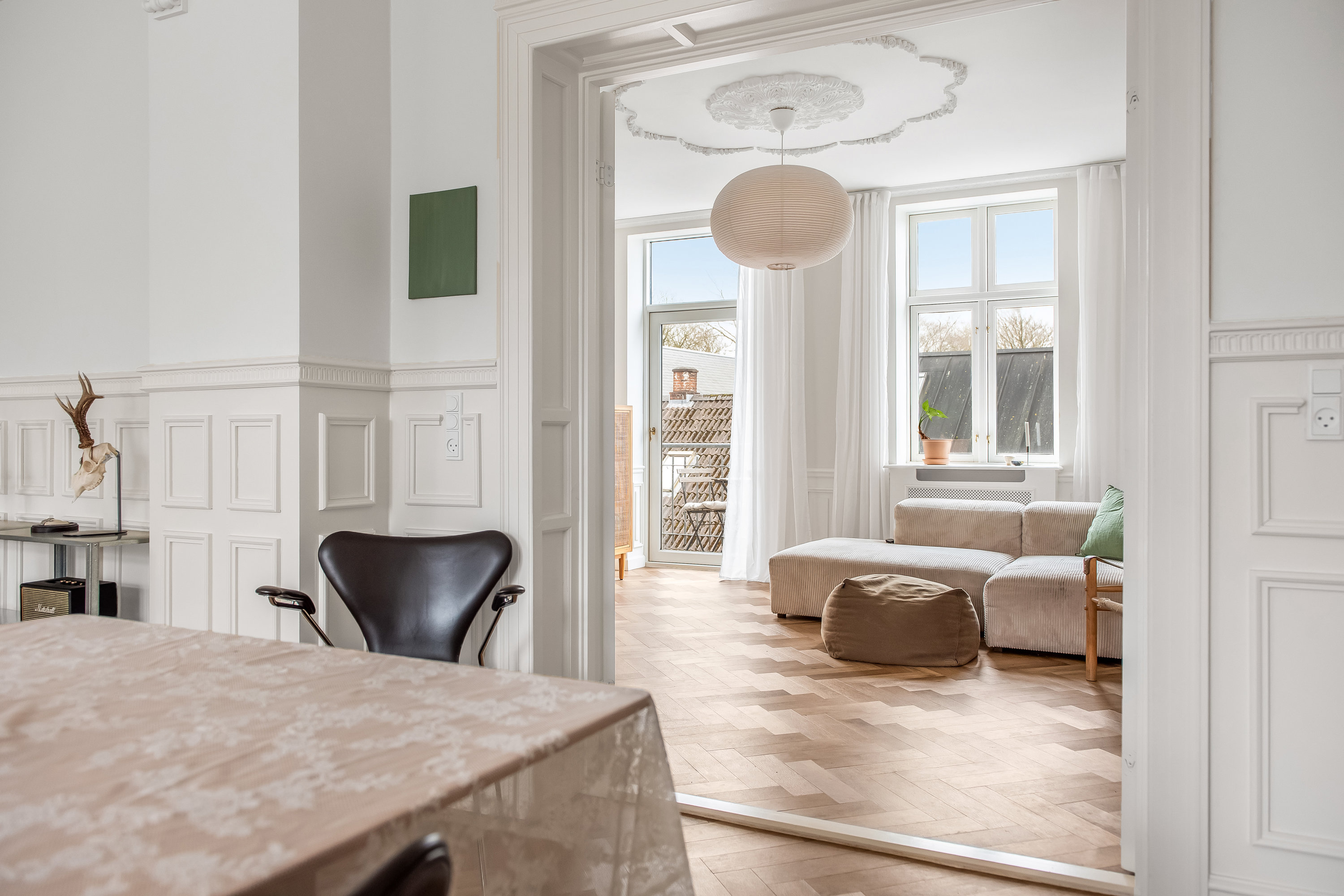 Fremhævet stue billede i fuldskærmstilstand. Billede af Skolegade 30C, 1. tv., 7500 Holstebro