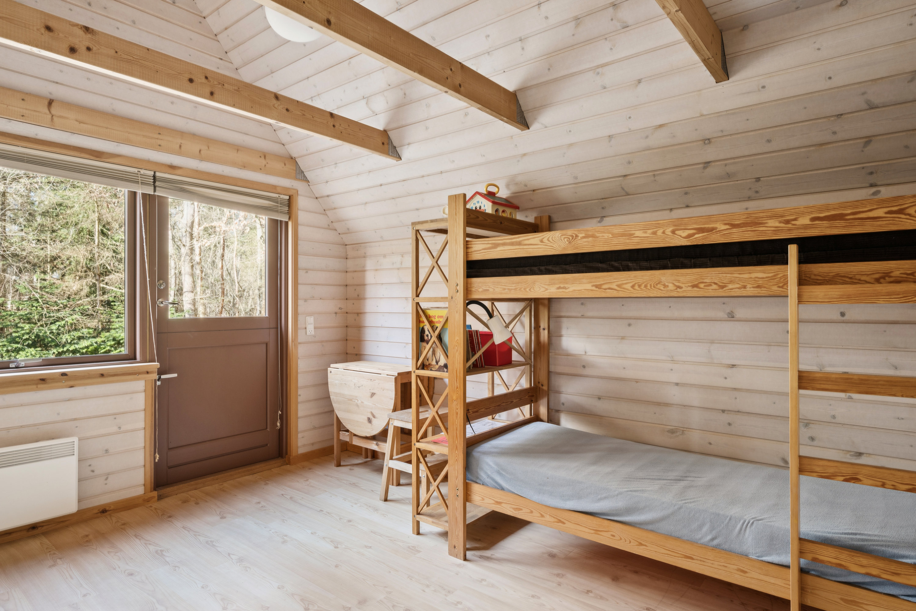 Fremhævet værelse billede i fuldskærmstilstand. Billede af Bjarkes Grund 6, Øer Strand, 8400 Ebeltoft