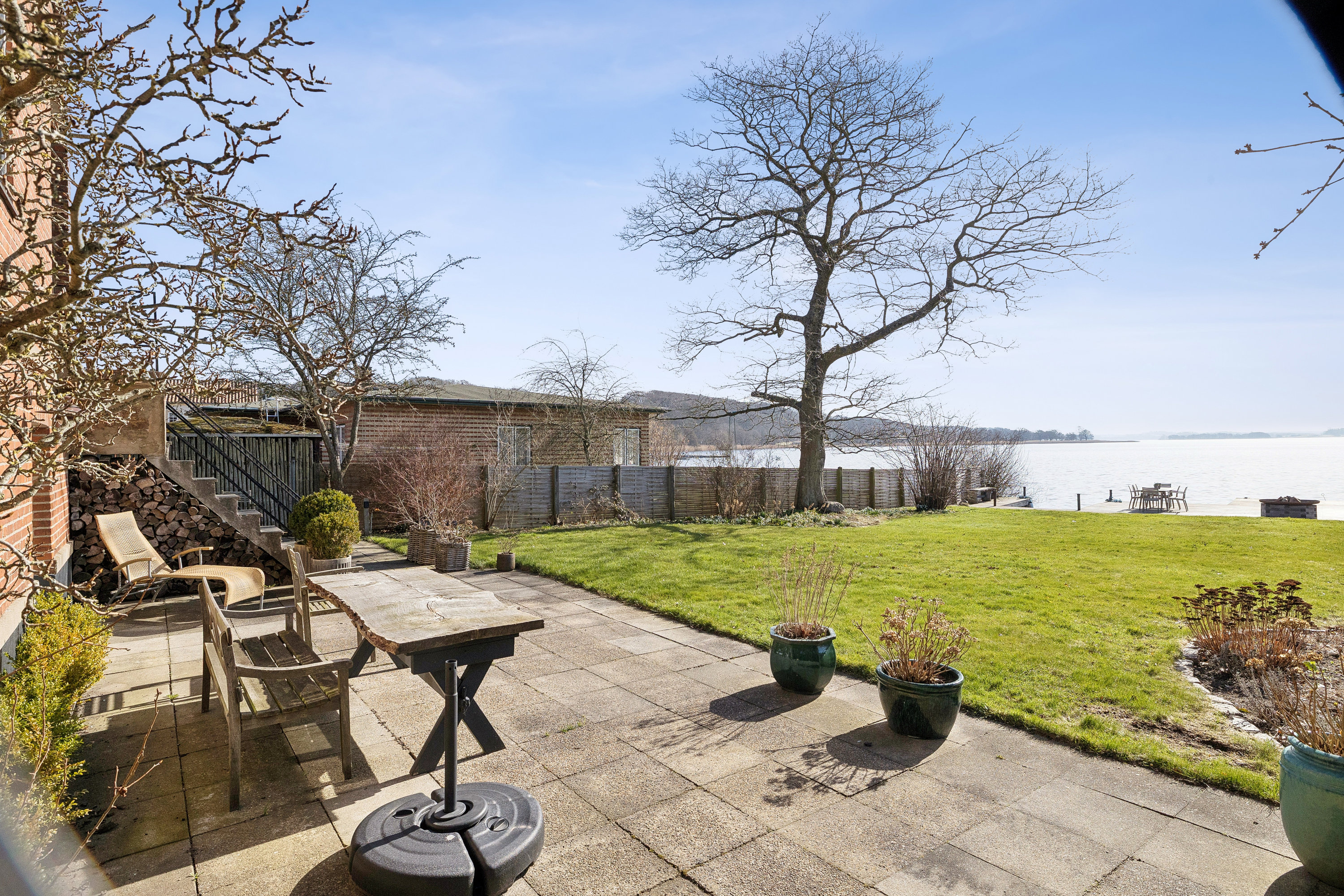 Fremhævet terrasse billede i fuldskærmstilstand. Billede af Sølystvej 16, 8660 Skanderborg