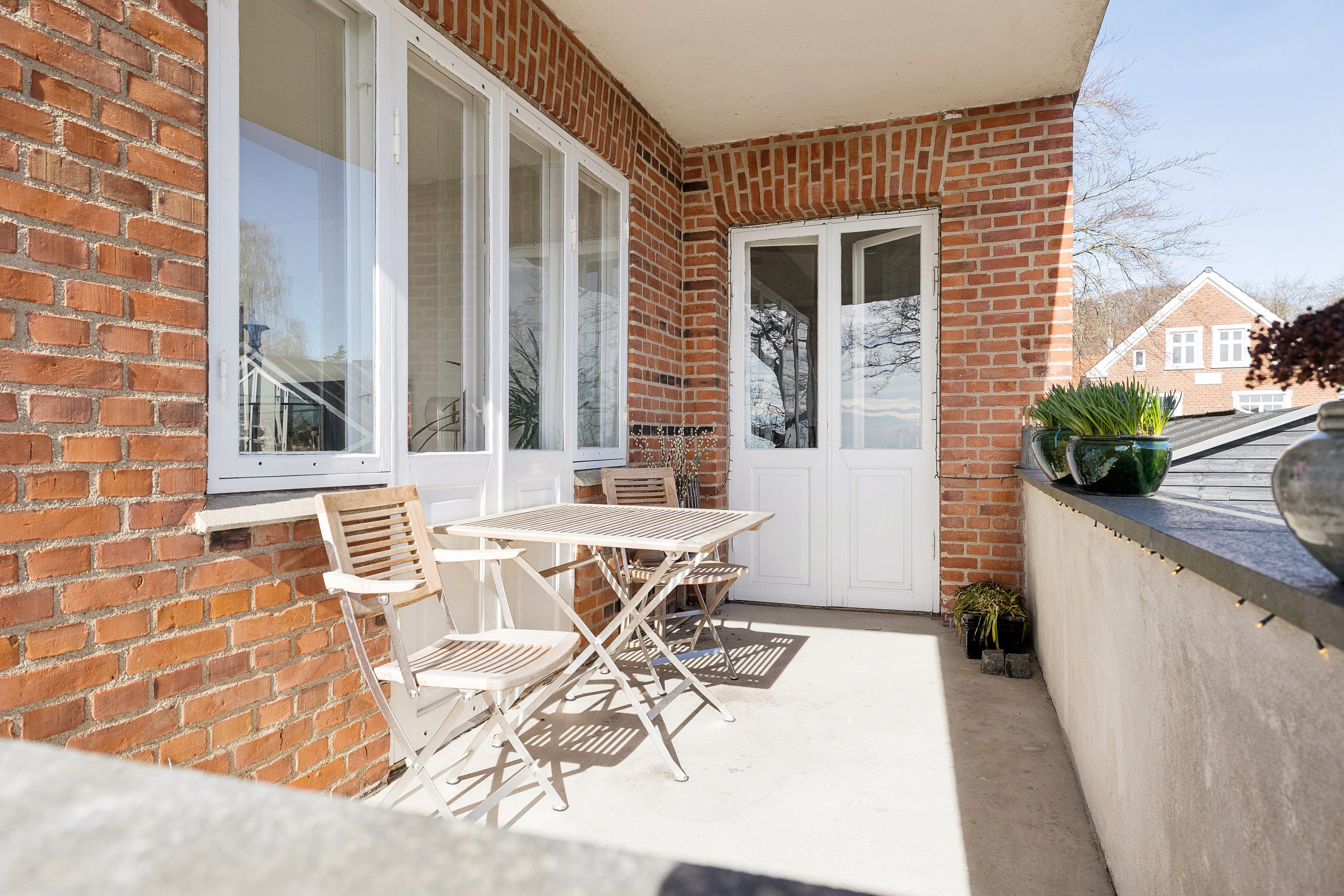 Fremhævet overdækket altan billede i fuldskærmstilstand. Billede af Sølystvej 16, 8660 Skanderborg