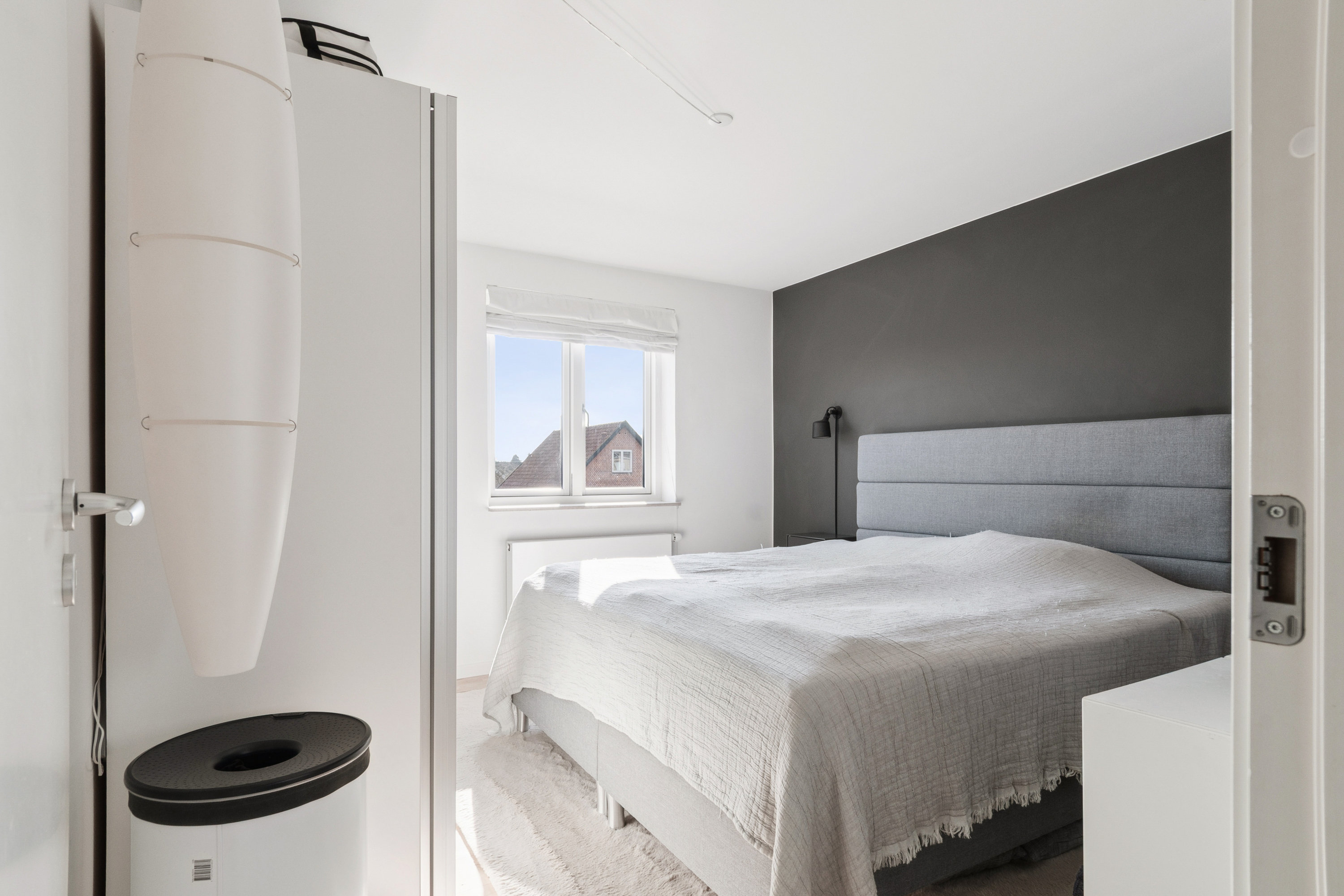 Fremhævet værelse billede i fuldskærmstilstand. Billede af Hadsten Alle 43, 2770 Kastrup