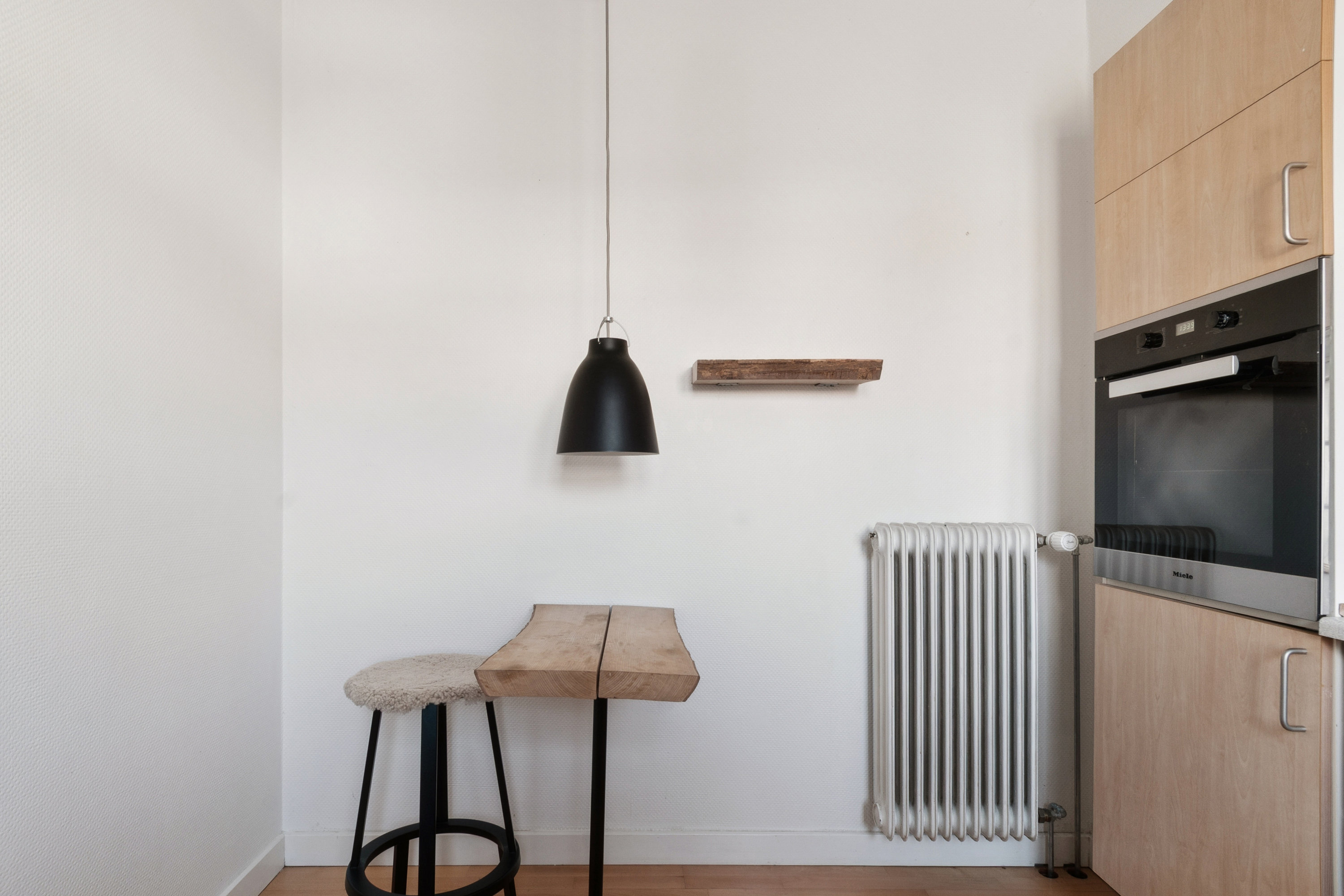 Fremhævet køkken billede i fuldskærmstilstand. Billede af Hadsten Alle 43, 2770 Kastrup