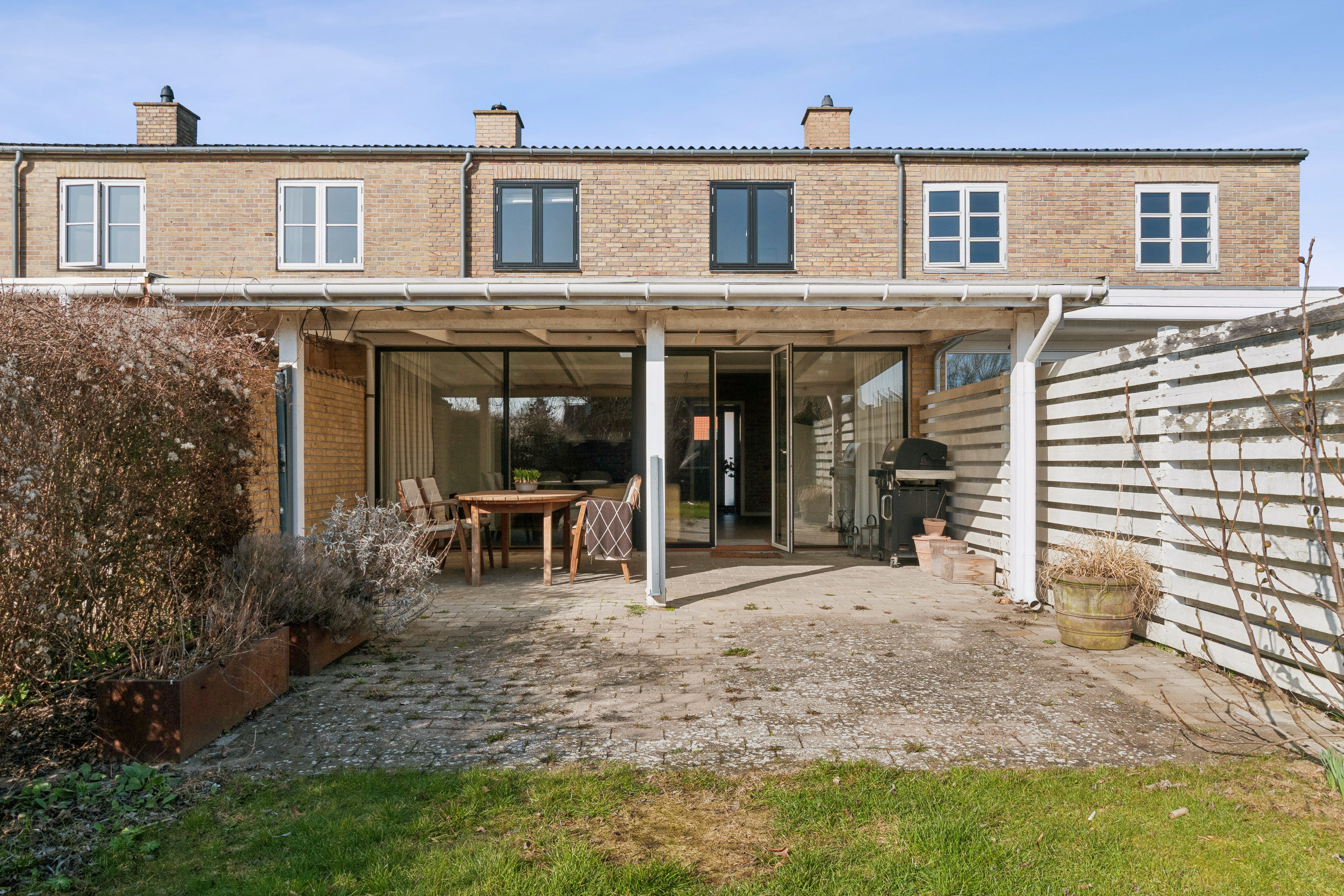 Fremhævet andet billede i fuldskærmstilstand. Billede af Hadsten Alle 43, 2770 Kastrup