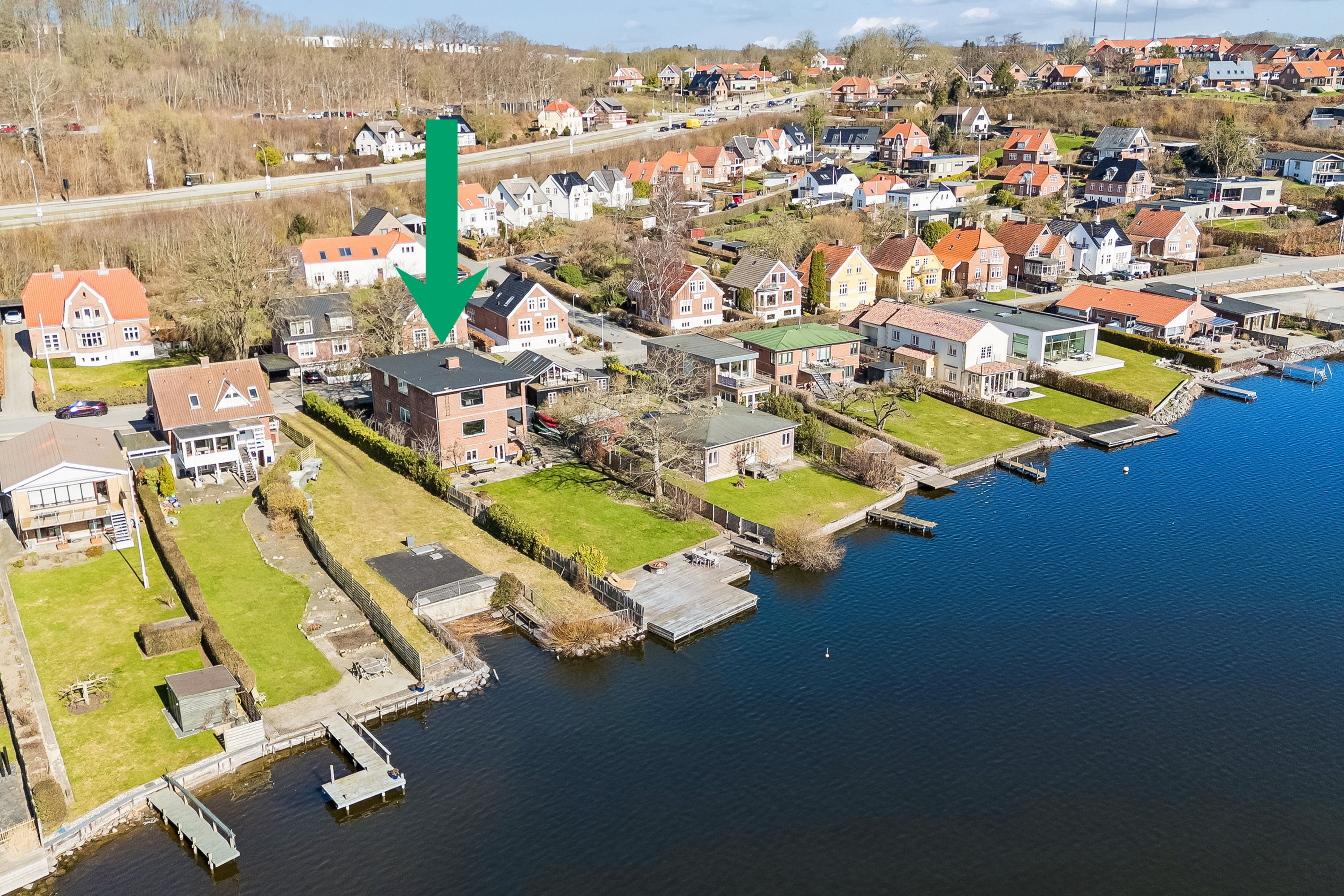 Fremhævet luftfoto billede i fuldskærmstilstand. Billede af Sølystvej 16, 8660 Skanderborg