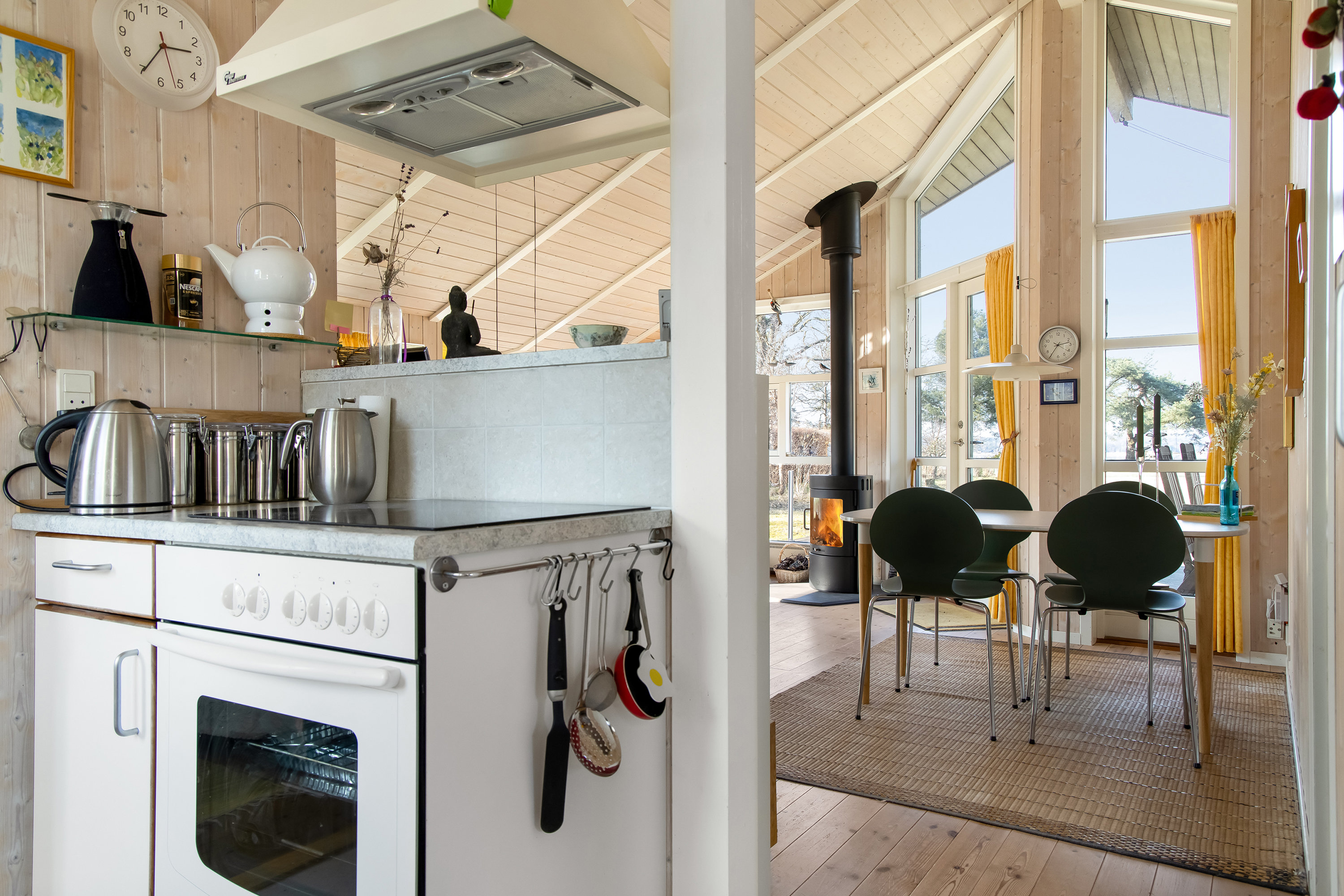 Fremhævet køkken billede i fuldskærmstilstand. Billede af Kystvej 39, Tørslev Hage, 3630 Jægerspris