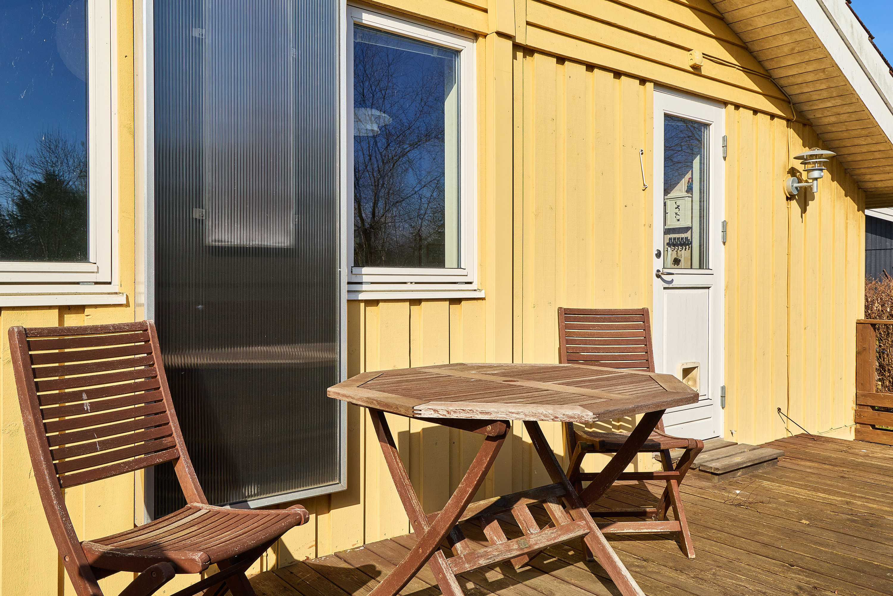 Fremhævet terrasse billede i fuldskærmstilstand. Billede af Kystvej 39, Tørslev Hage, 3630 Jægerspris