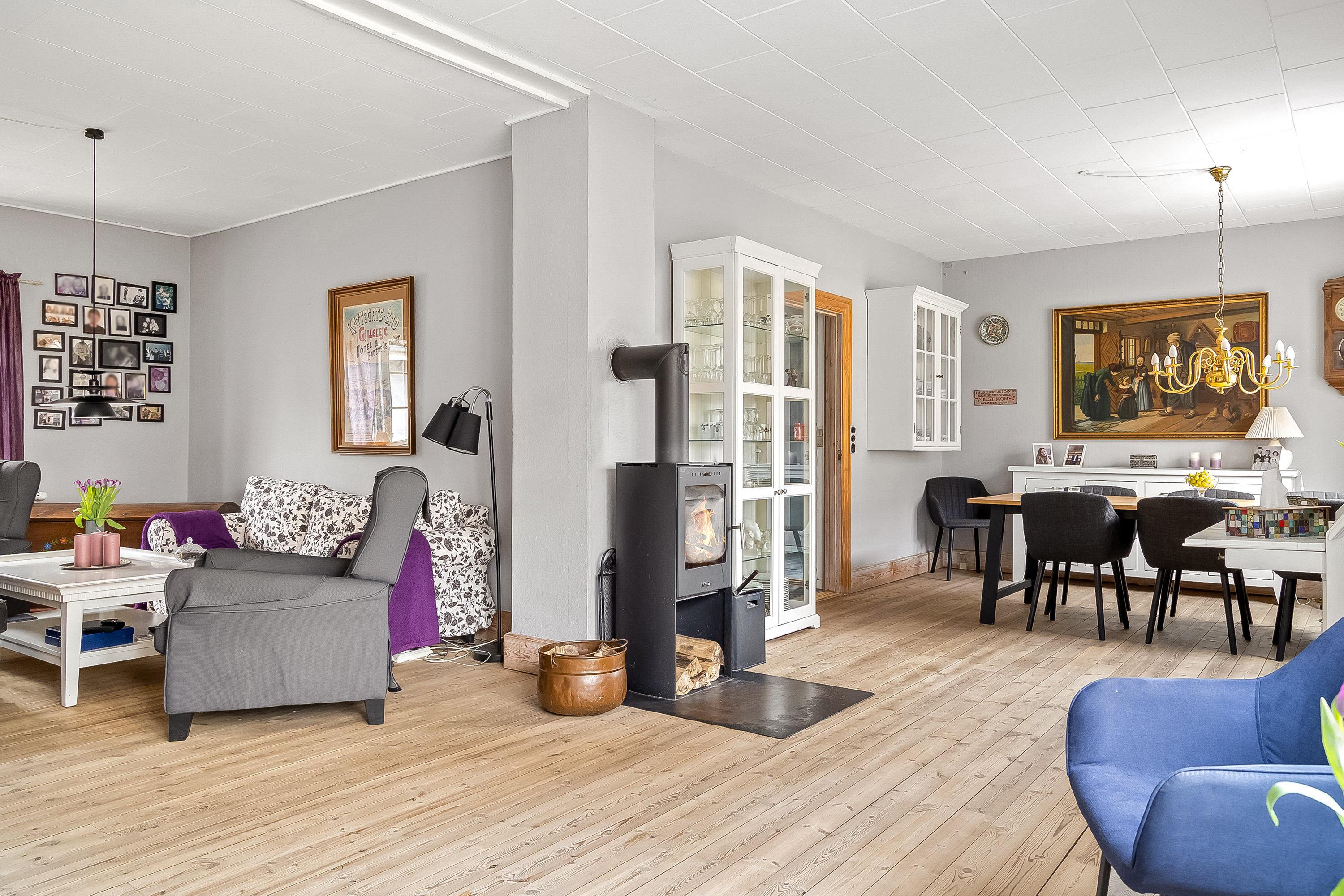 Fremhævet stue billede i fuldskærmstilstand. Billede af Møllegade 8, 3250 Gilleleje