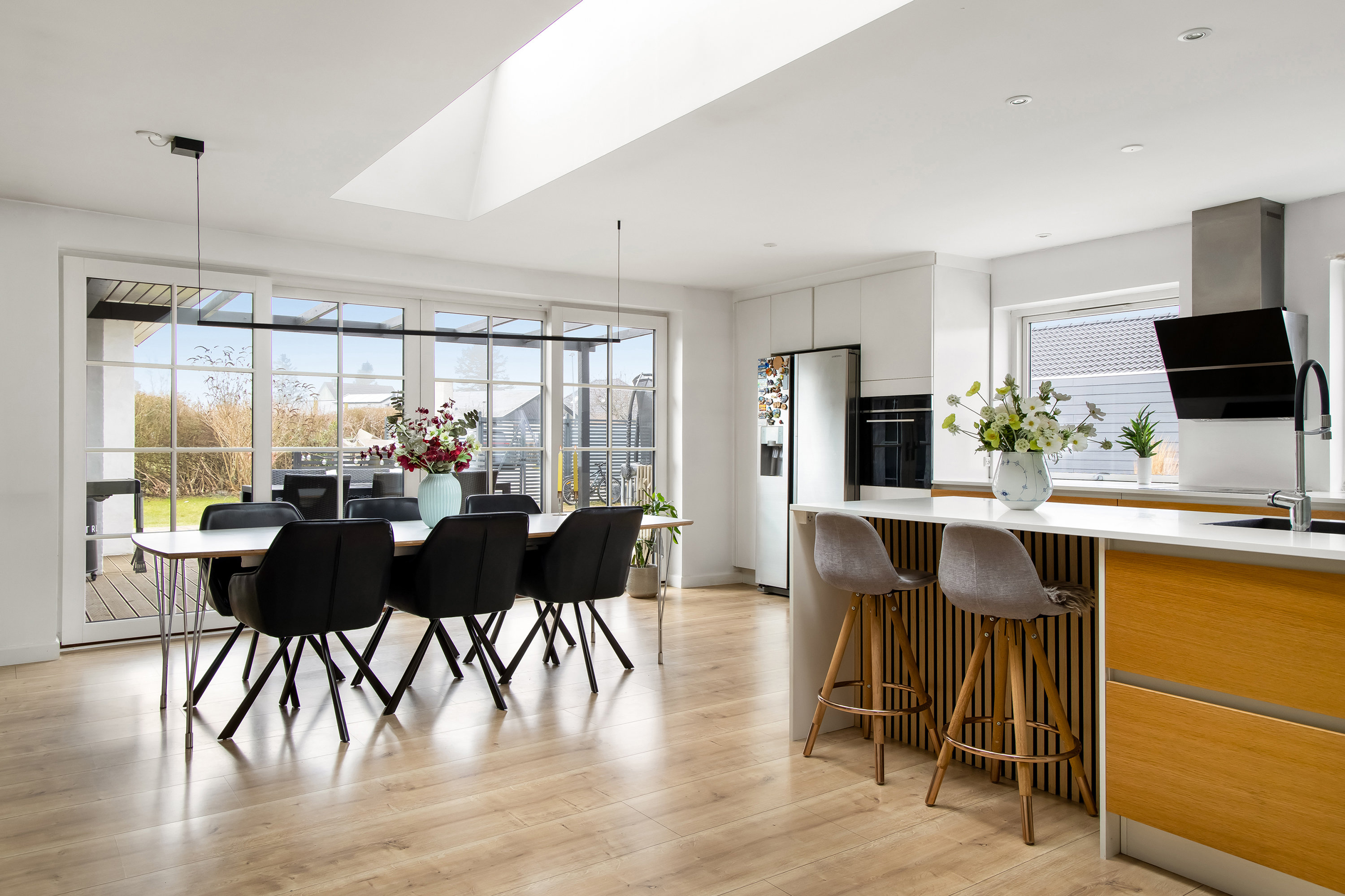 Fremhævet køkken alrum billede i fuldskærmstilstand. Billede af Vibevej 13, 3660 Stenløse