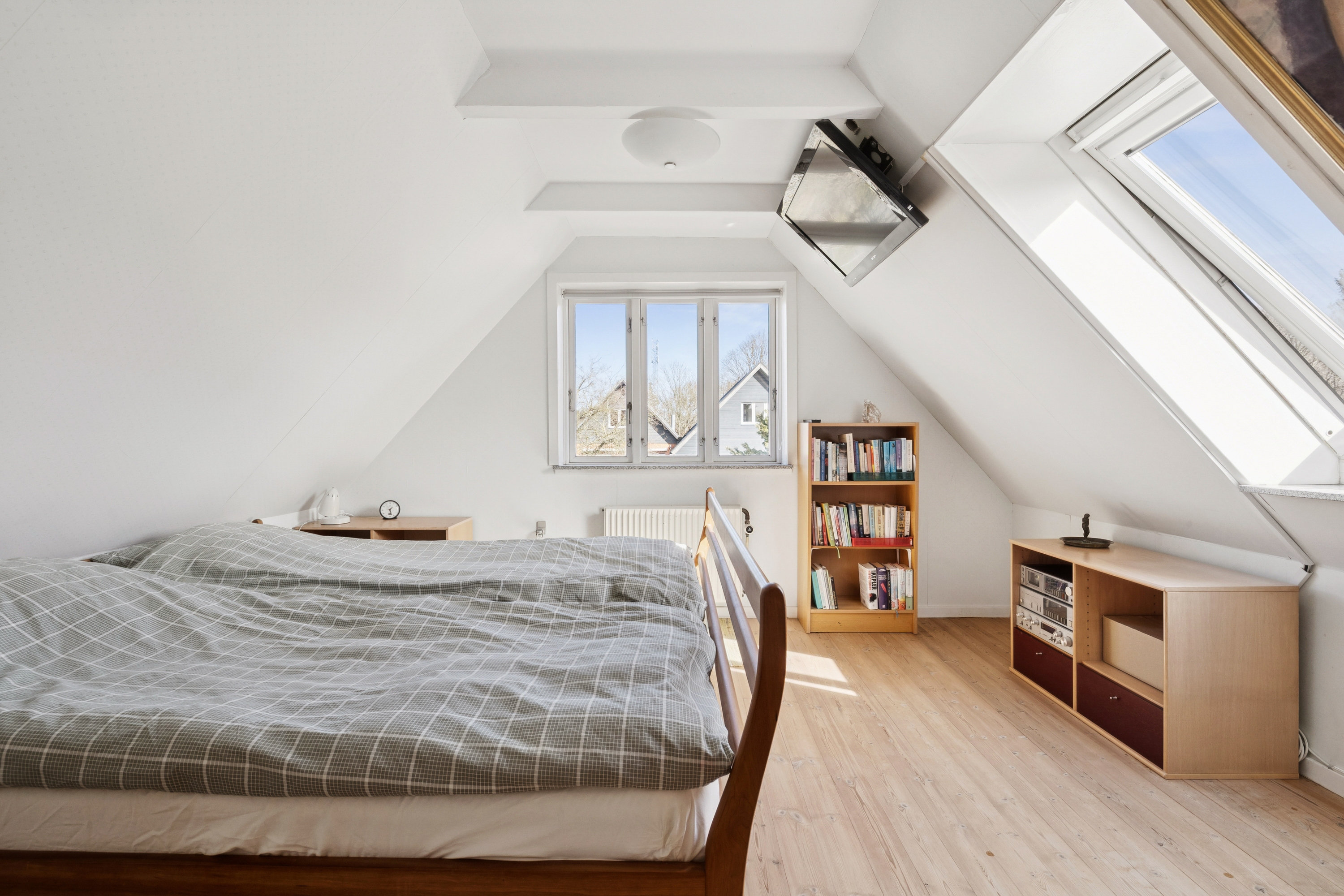 Fremhævet værelse - 1. sal billede i fuldskærmstilstand. Billede af Vroldvej 89, Vrold, 8660 Skanderborg