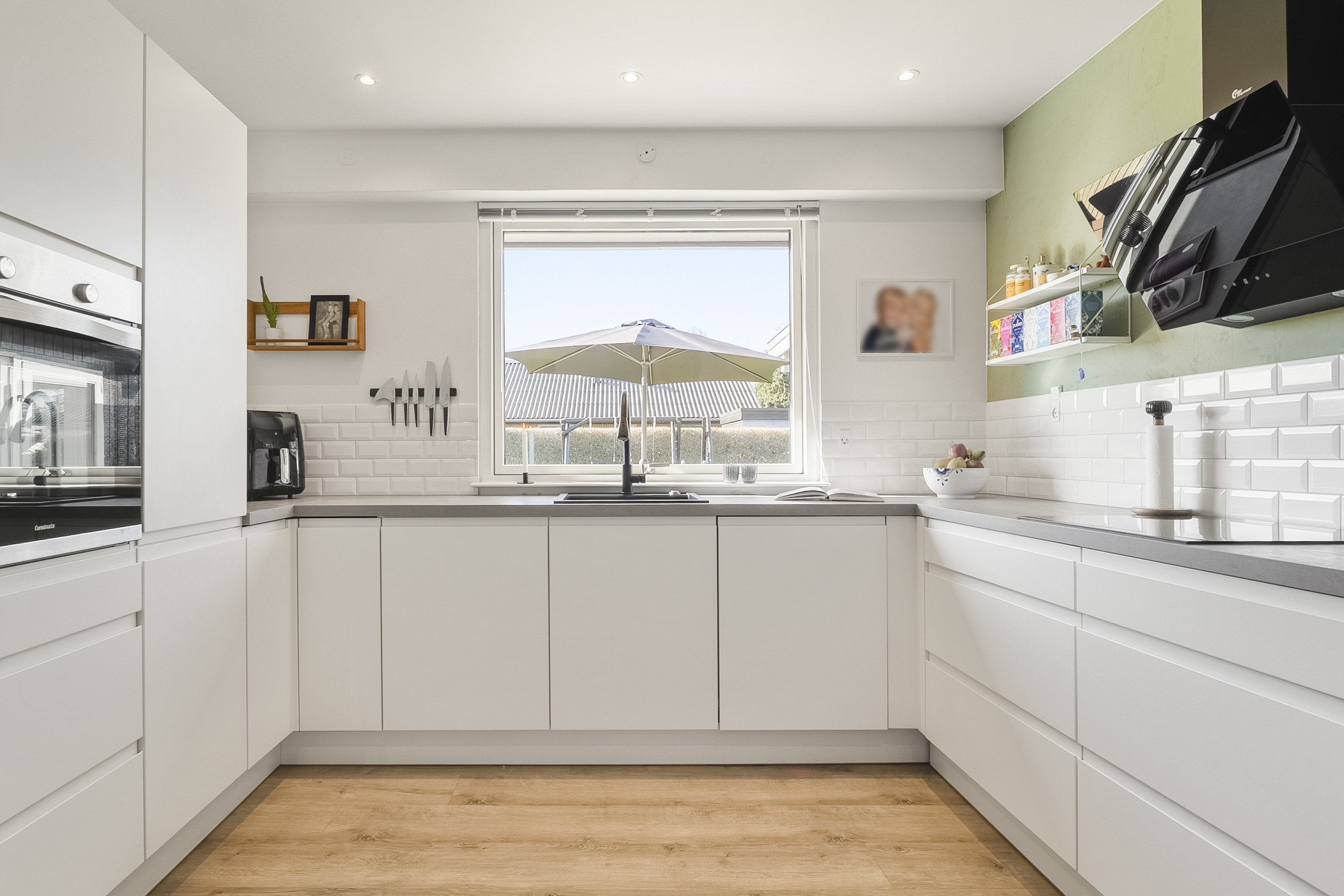 Fremhævet køkken billede i fuldskærmstilstand. Billede af Fjordparken 46, 8700 Horsens