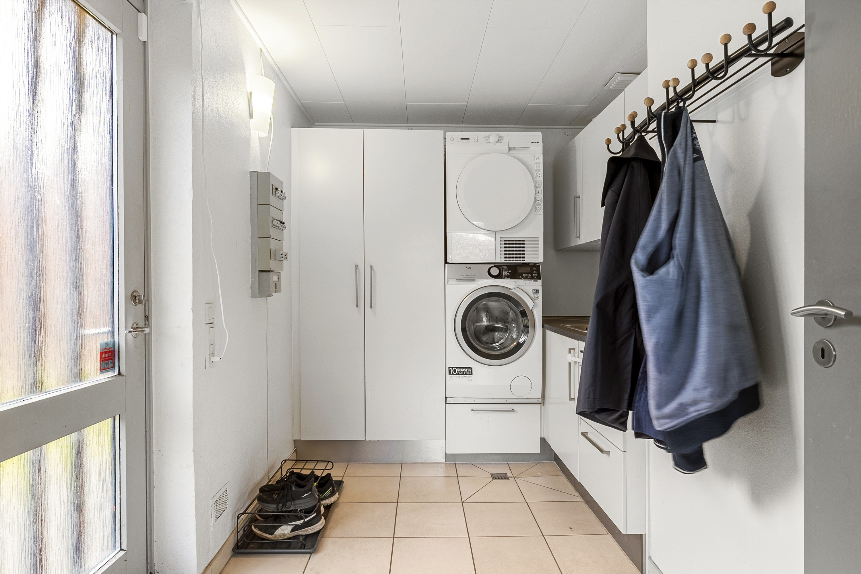 Fremhævet entré billede i fuldskærmstilstand. Billede af Kolt Kirkevej 131, Kolt, 8361 Hasselager