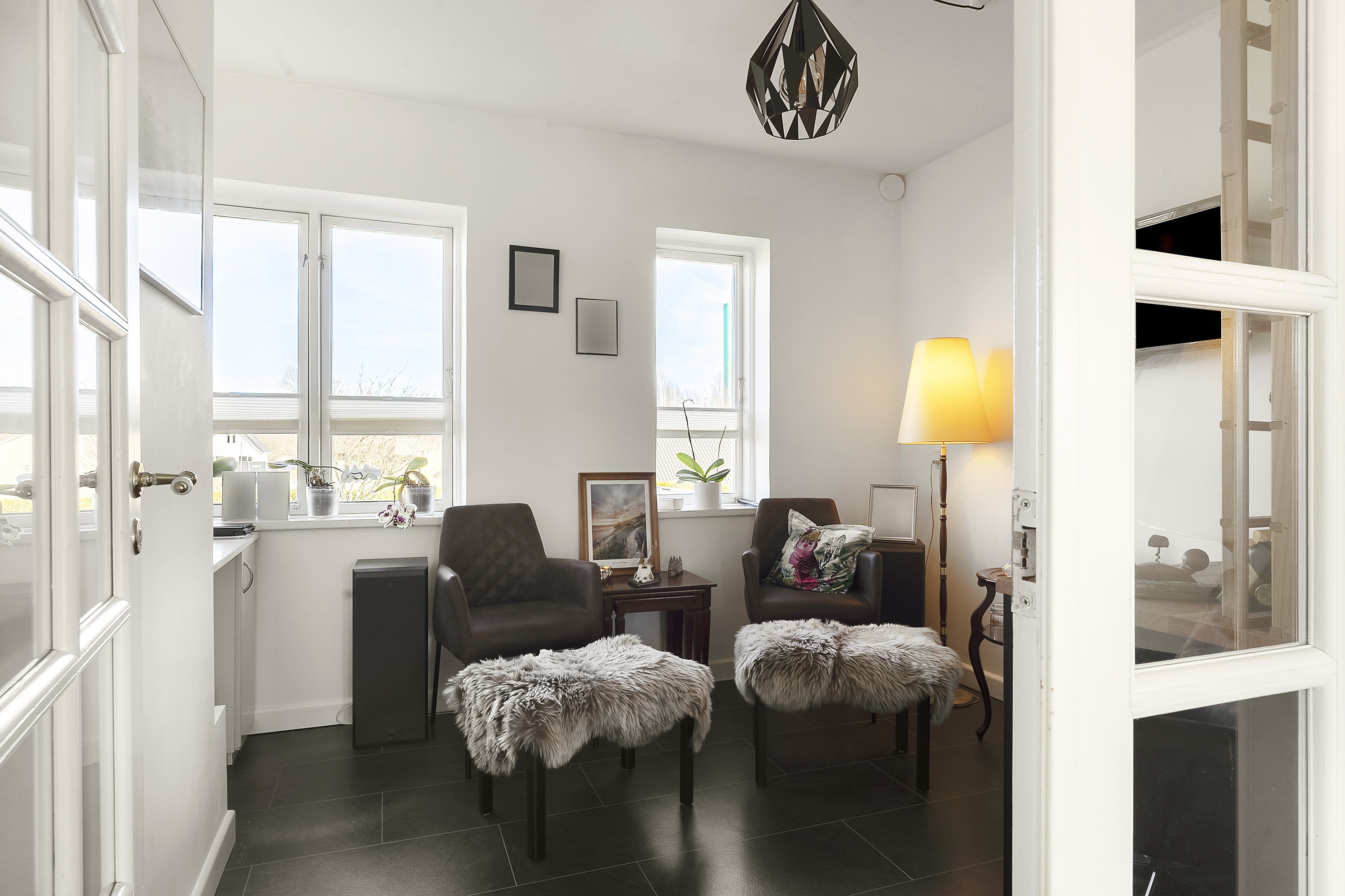 Fremhævet stue billede i fuldskærmstilstand. Billede af Vestergade 25, 5492 Vissenbjerg