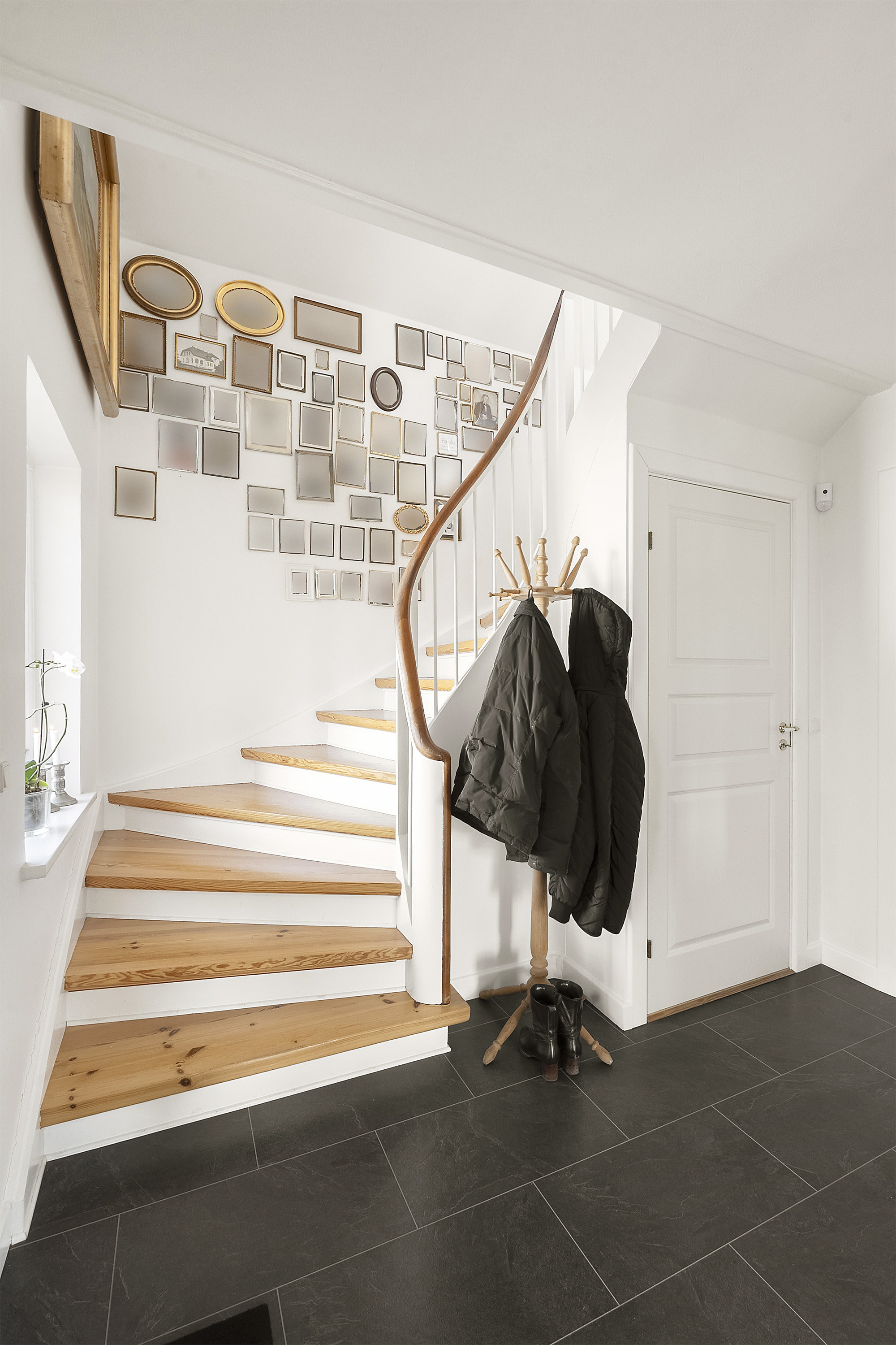 Fremhævet toilet billede i fuldskærmstilstand. Billede af Vestergade 25, 5492 Vissenbjerg