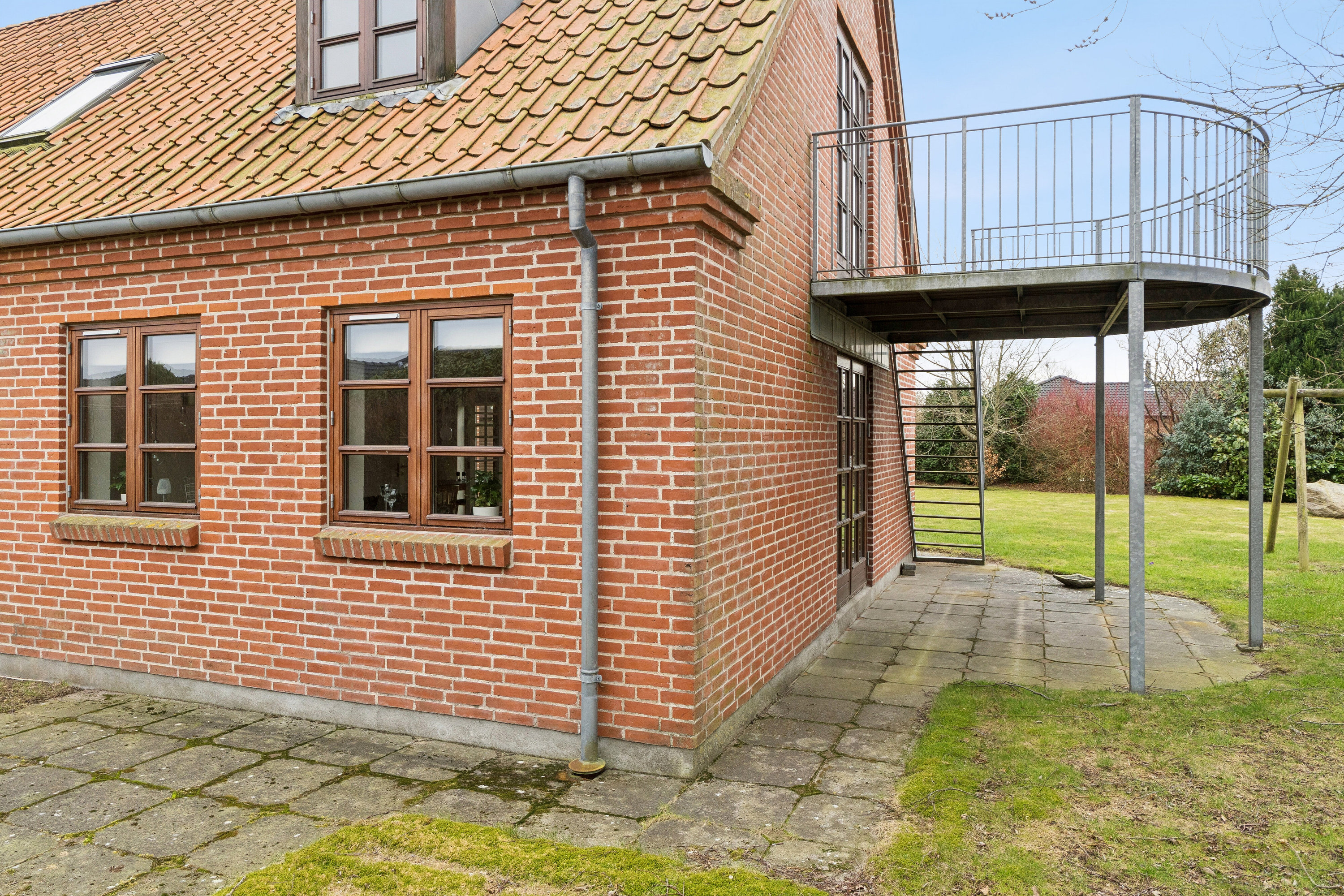 Fremhævet udendørs billede i fuldskærmstilstand. Billede af H C Andersens Vej 171, 9800 Hjørring