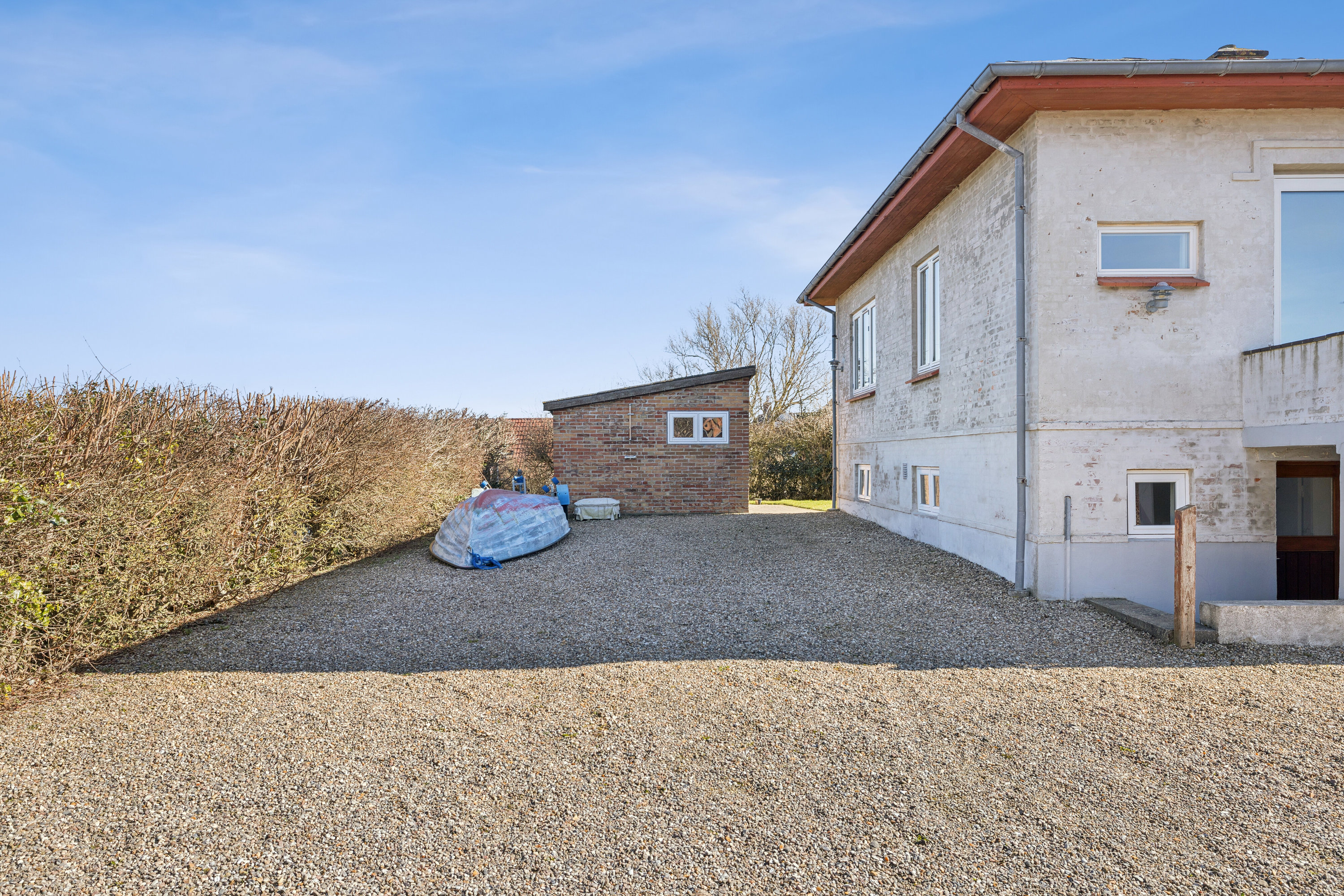 Fremhævet set fra vejen billede i fuldskærmstilstand. Billede af Østergade 45, 5935 Bagenkop