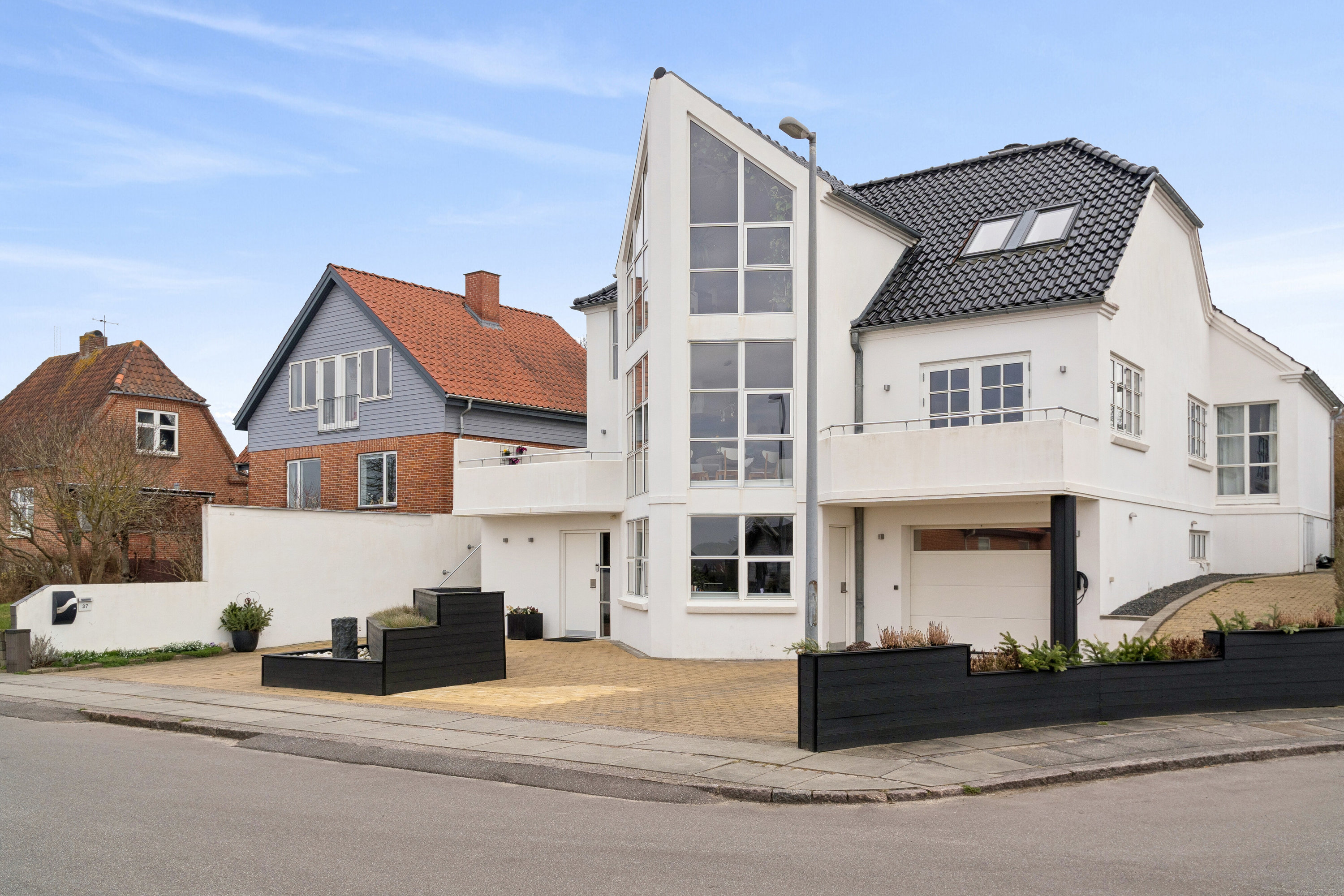 Fremhævet ejendommen billede i fuldskærmstilstand. Billede af Reventlowsvej 37, 8260 Viby J