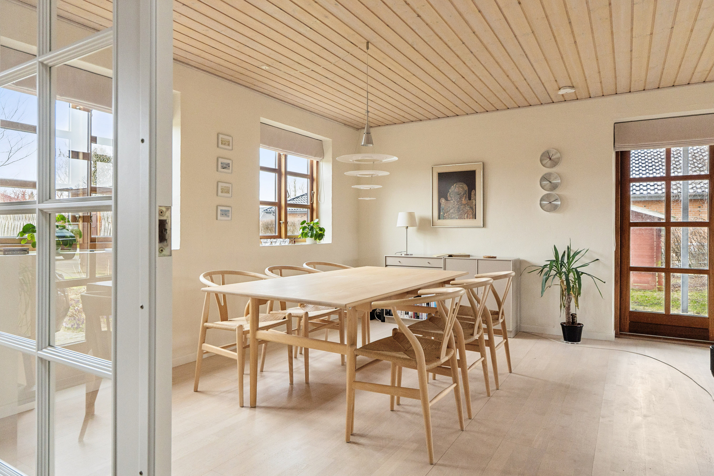 Fremhævet spisestue billede i fuldskærmstilstand. Billede af H C Andersens Vej 171, 9800 Hjørring