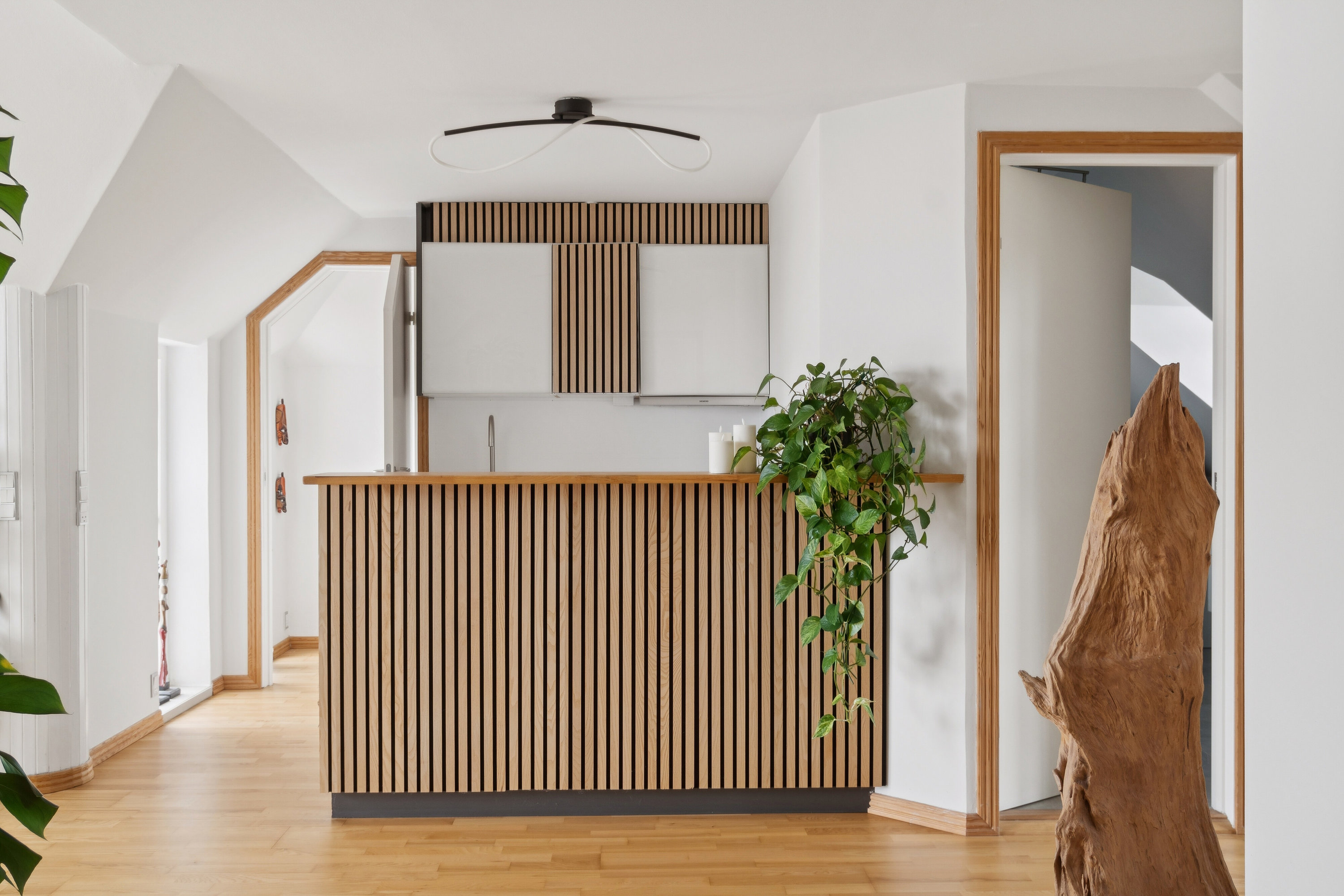 Fremhævet tekøkken billede i fuldskærmstilstand. Billede af Reventlowsvej 37, 8260 Viby J