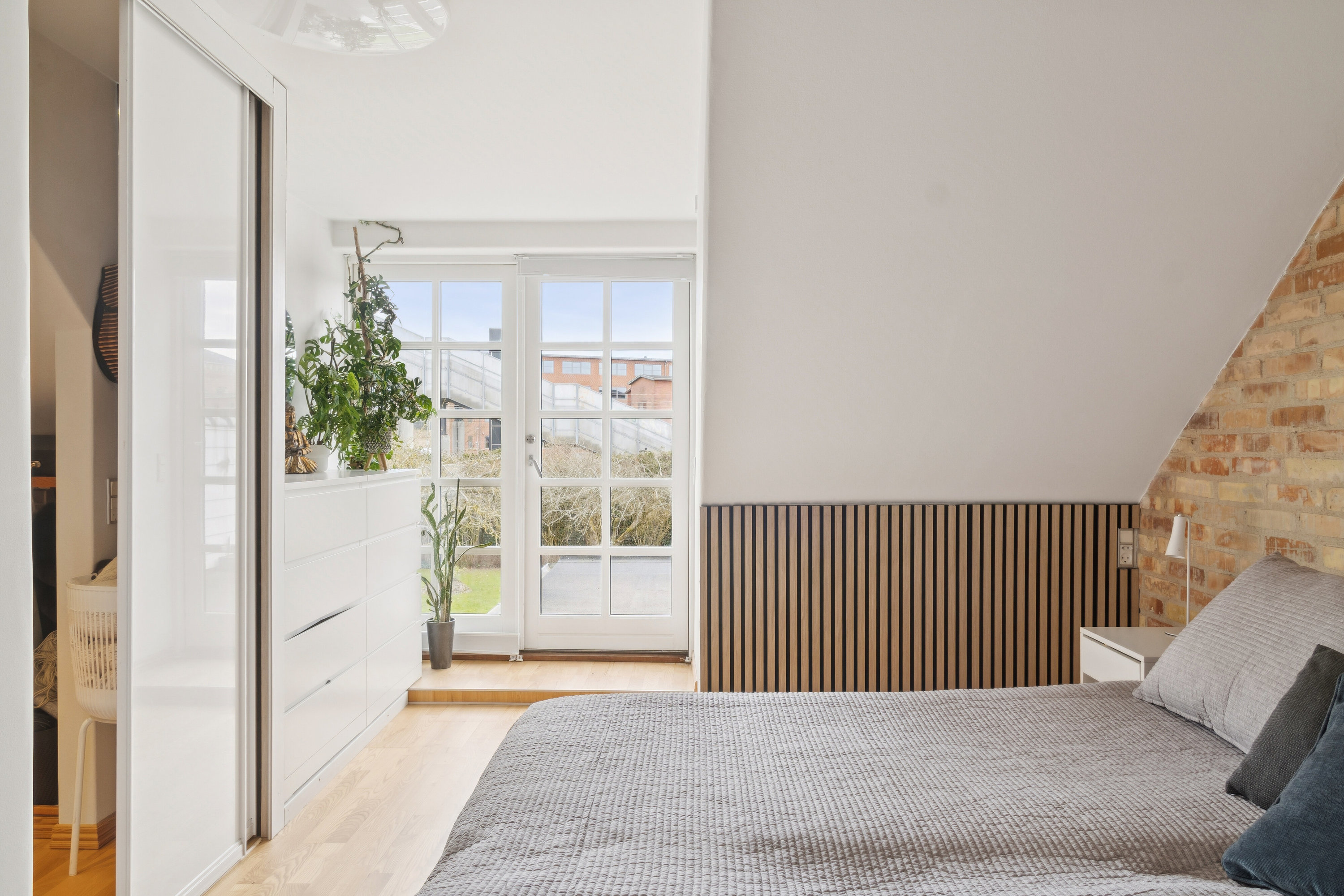 Fremhævet værelse billede i fuldskærmstilstand. Billede af Reventlowsvej 37, 8260 Viby J